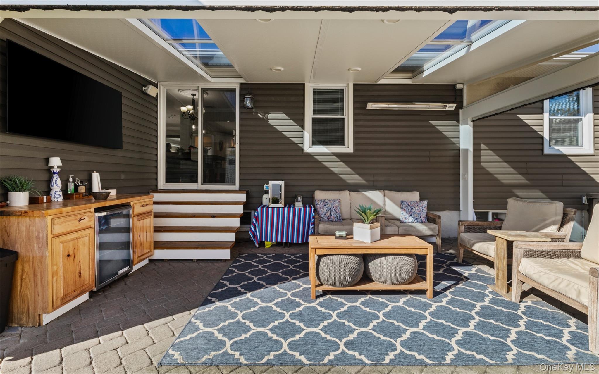 #15 photo, 135 N Linden Street, Massapequa , NY 11758