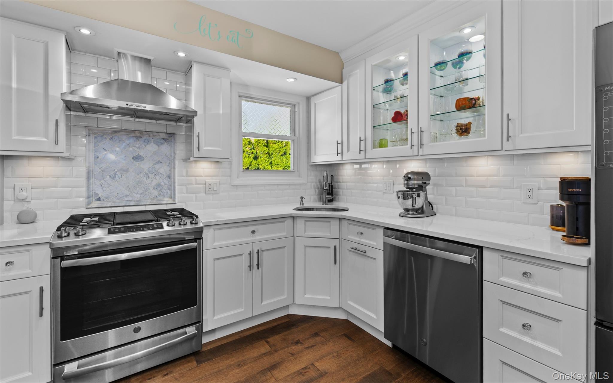 #3 photo, 135 N Linden Street, Massapequa , NY 11758