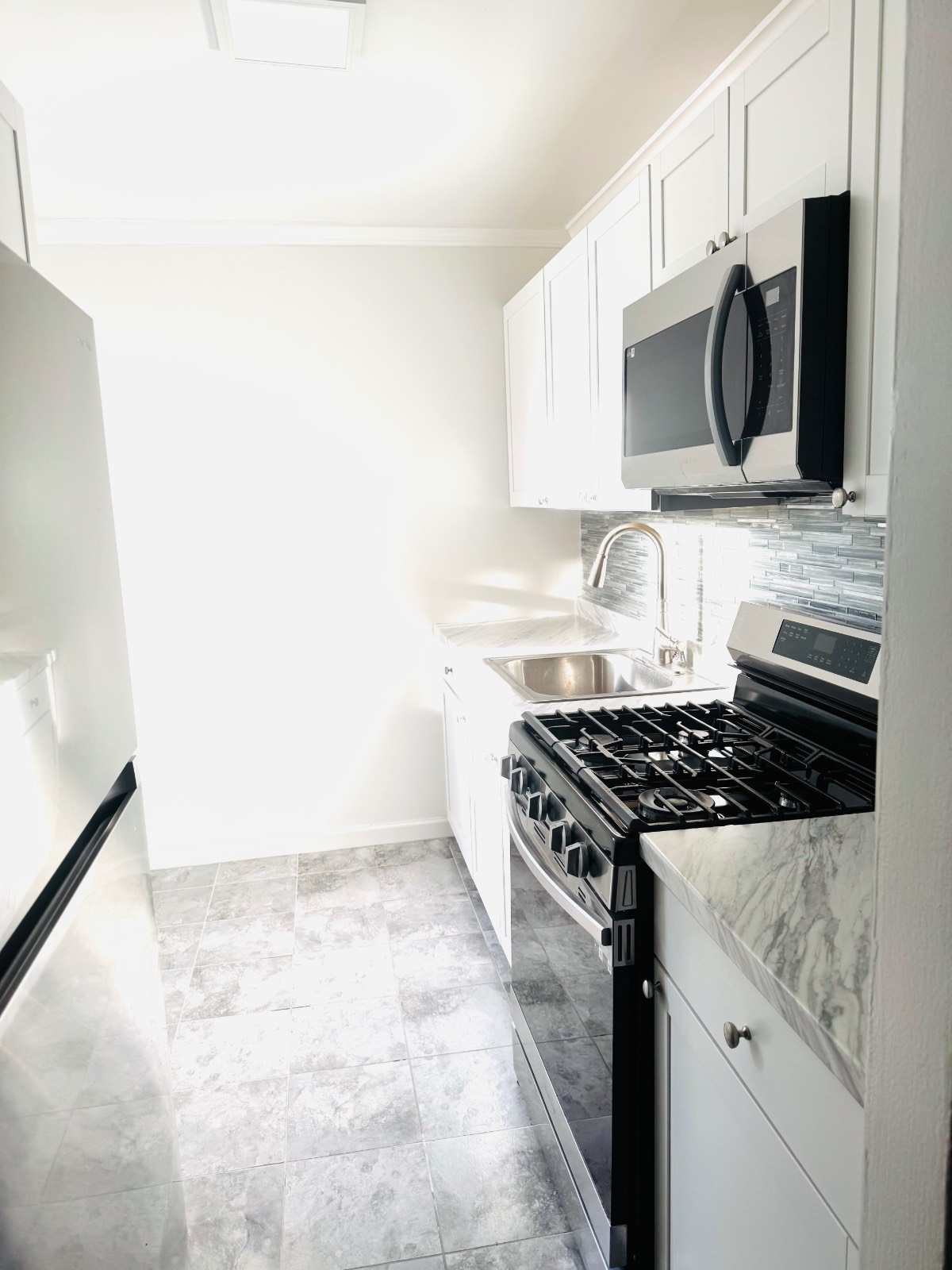 #4 photo, 210 Atlantic Ave, #A2C, Lynbrook , NY 11563