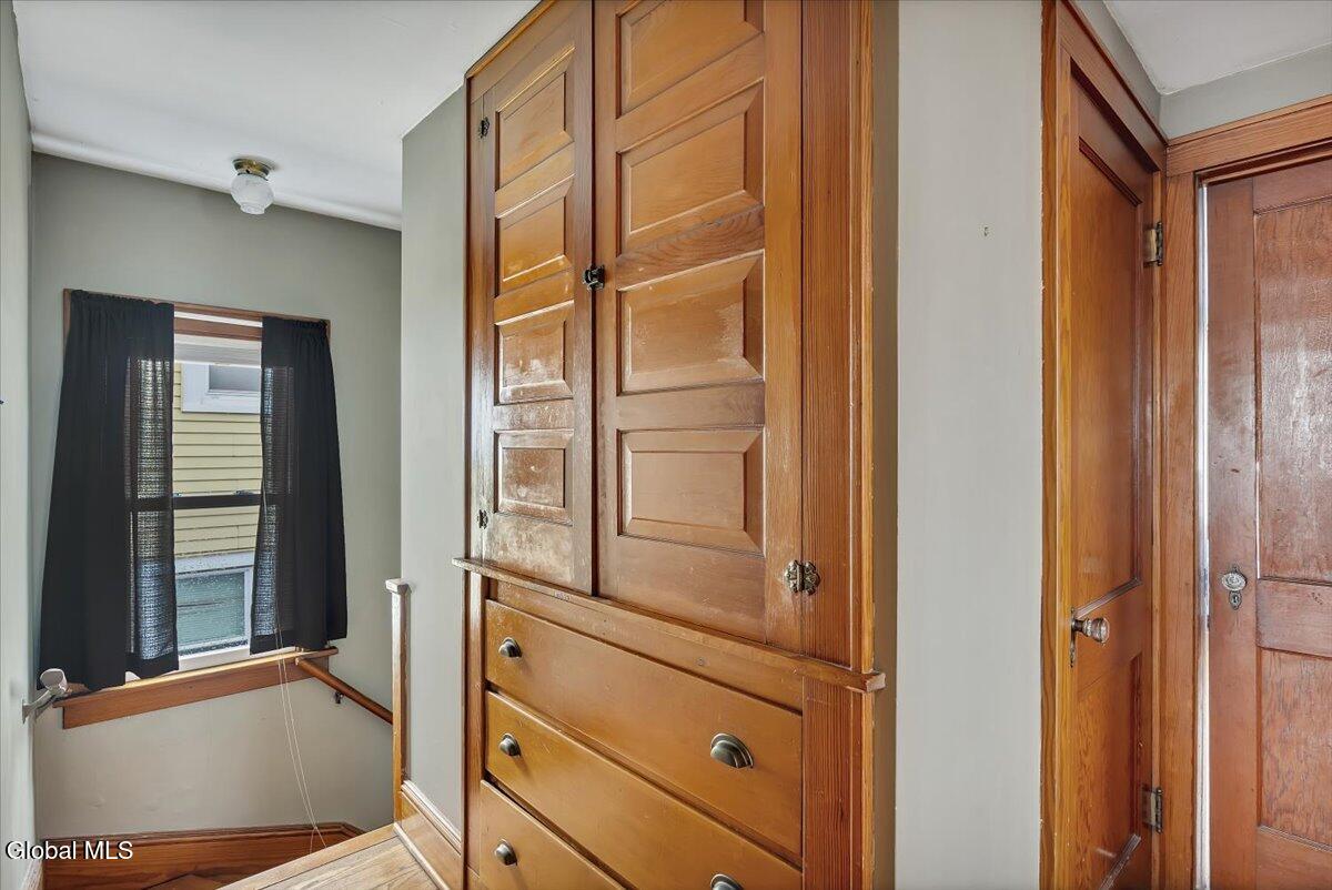 #11 photo, 30 Bonheim Street, Albany , NY 12204