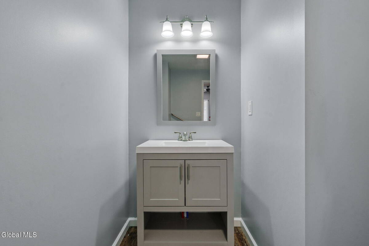 #12 photo, 98 S Main Street, Castleton-on-Hudson , NY 12033