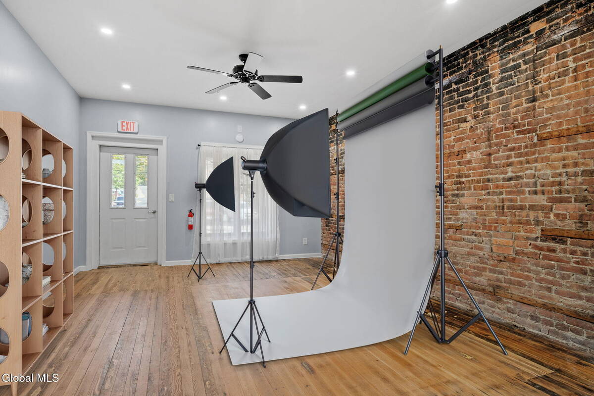 #20 photo, 98 S Main Street, Castleton-on-Hudson , NY 12033