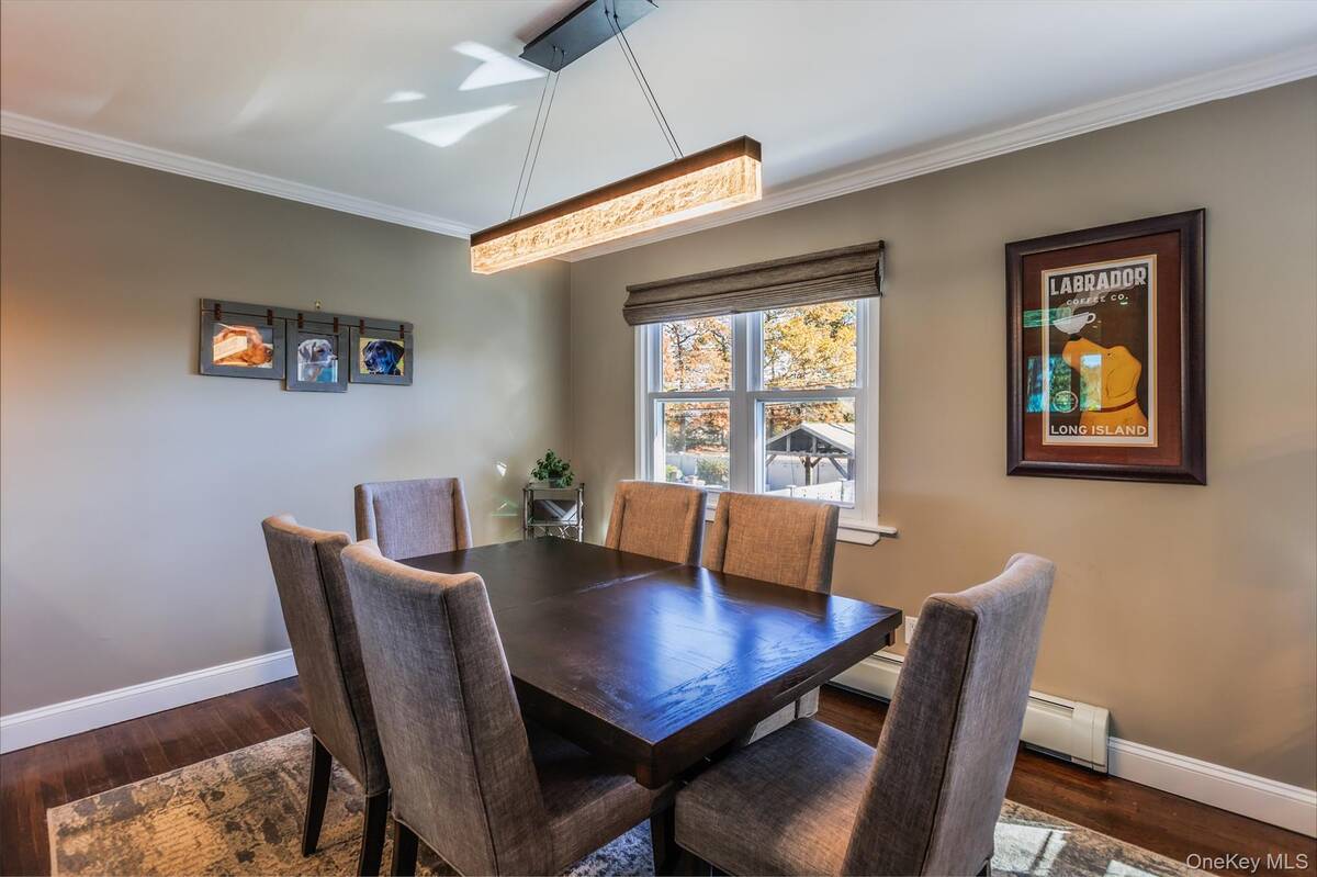 #5 photo, 11 Mohegan Lane, Commack , NY 11725