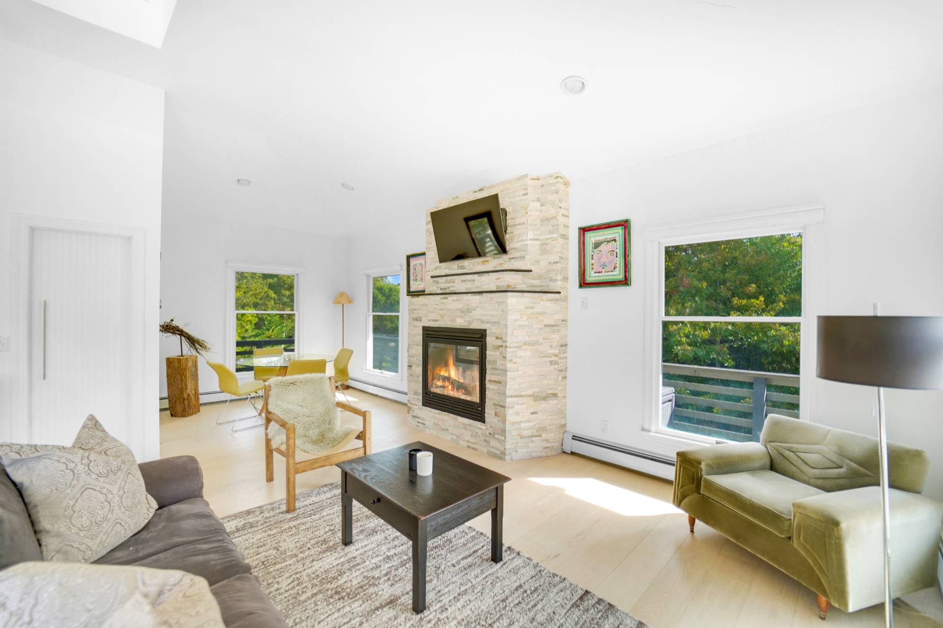 #11 photo, 3 Jefferson Ave, Southampton , NY 11946