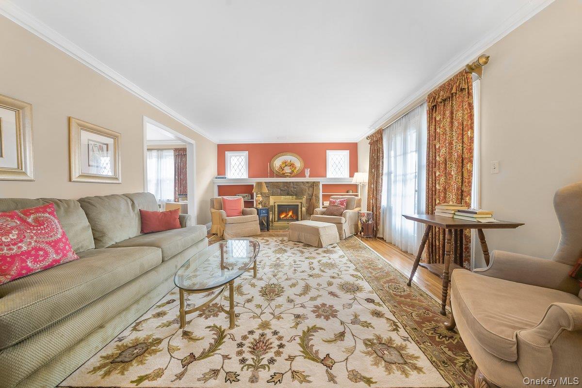 #17 photo, 21 Huntington Drive, Yonkers , NY 10704