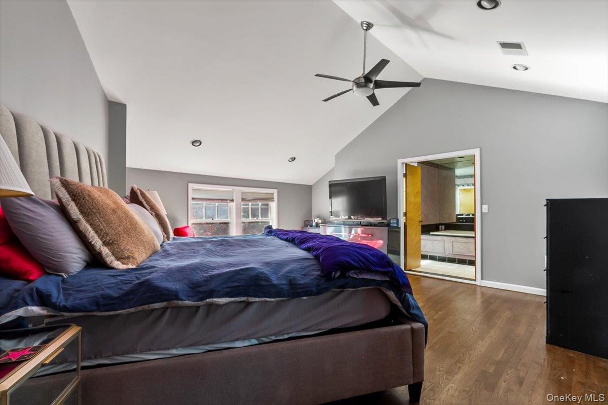 #13 photo, 18 Park Street, Pleasantville , NY 10570