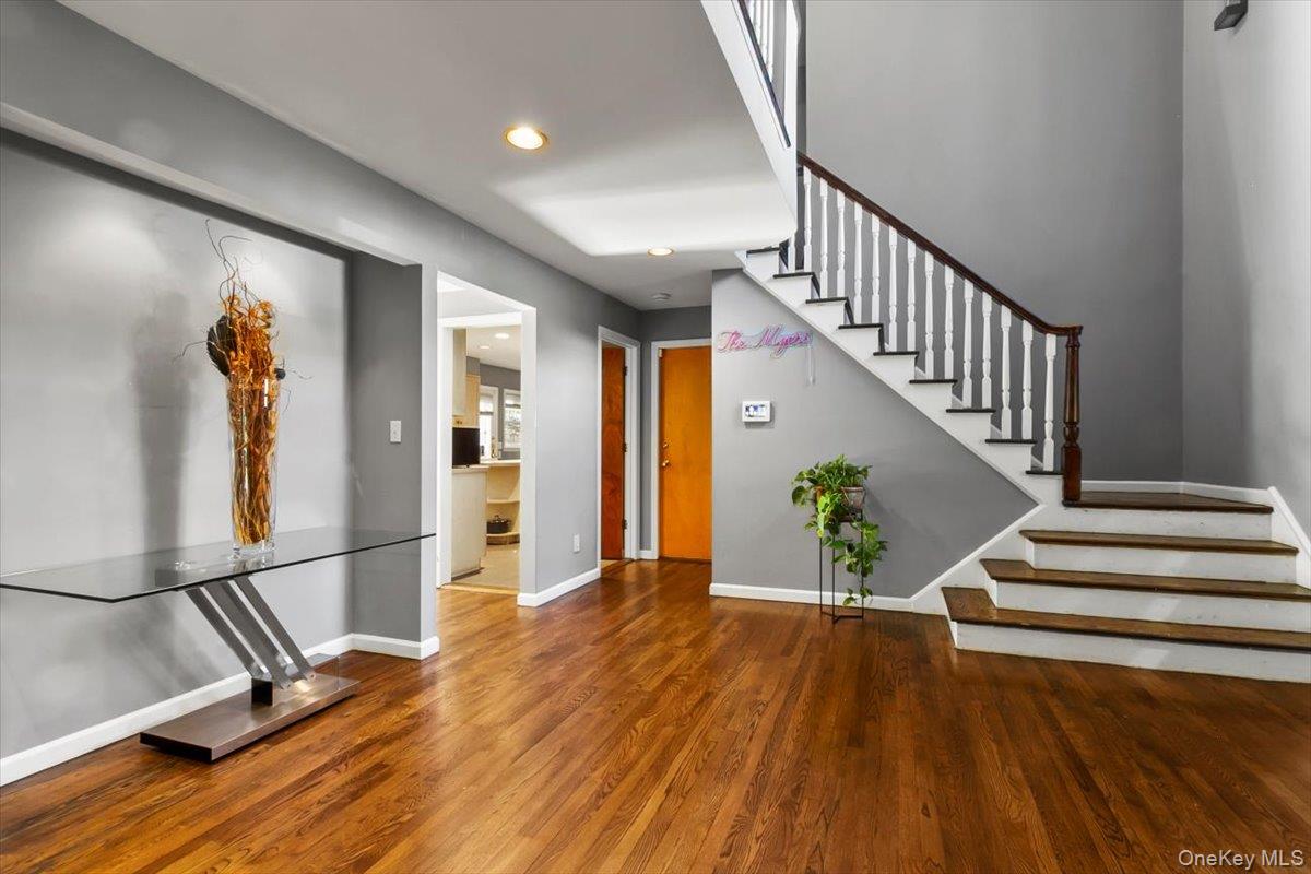 #2 photo, 18 Park Street, Pleasantville , NY 10570