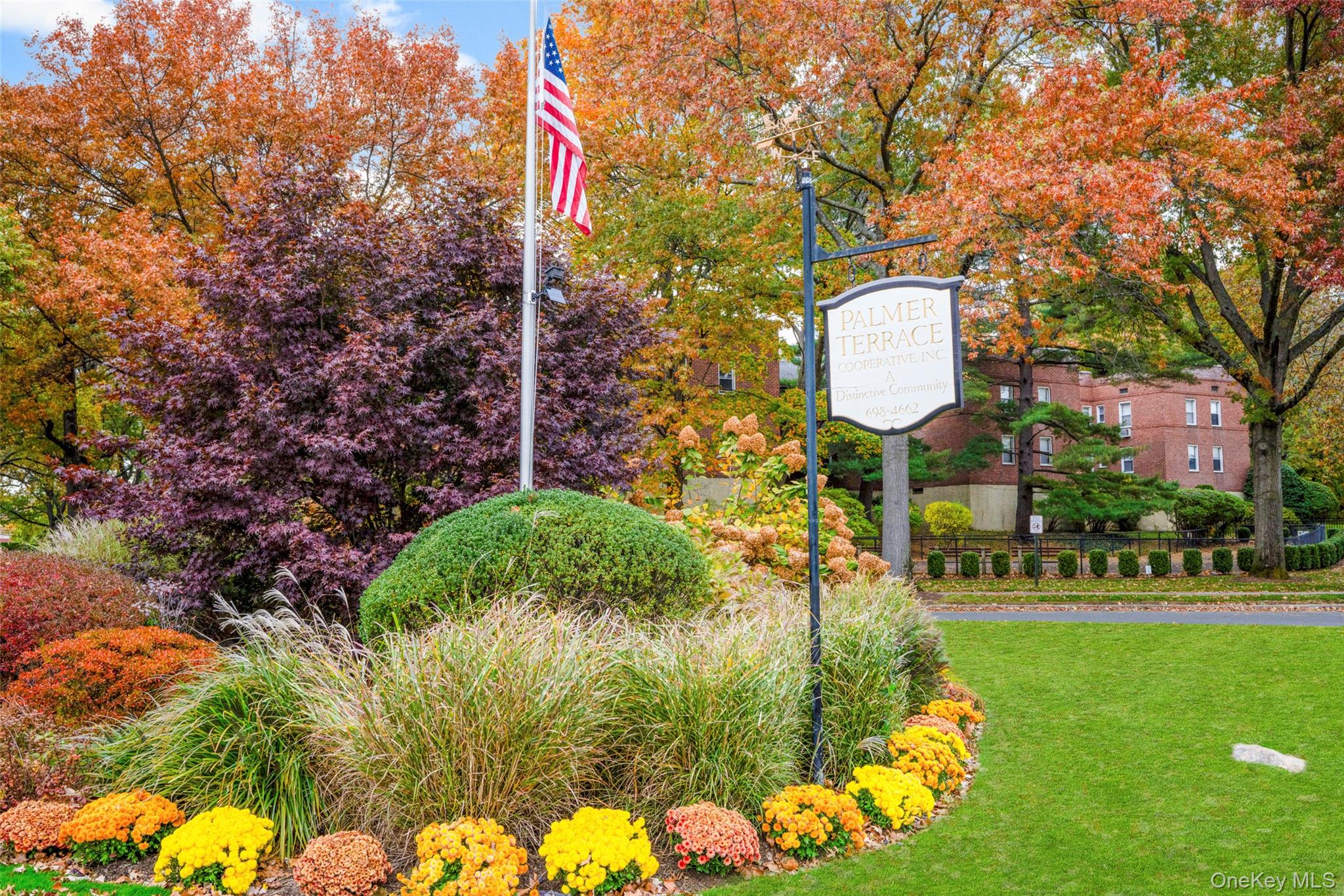 #3 photo, 325 Palmer Terrace, Mamaroneck , NY 10538