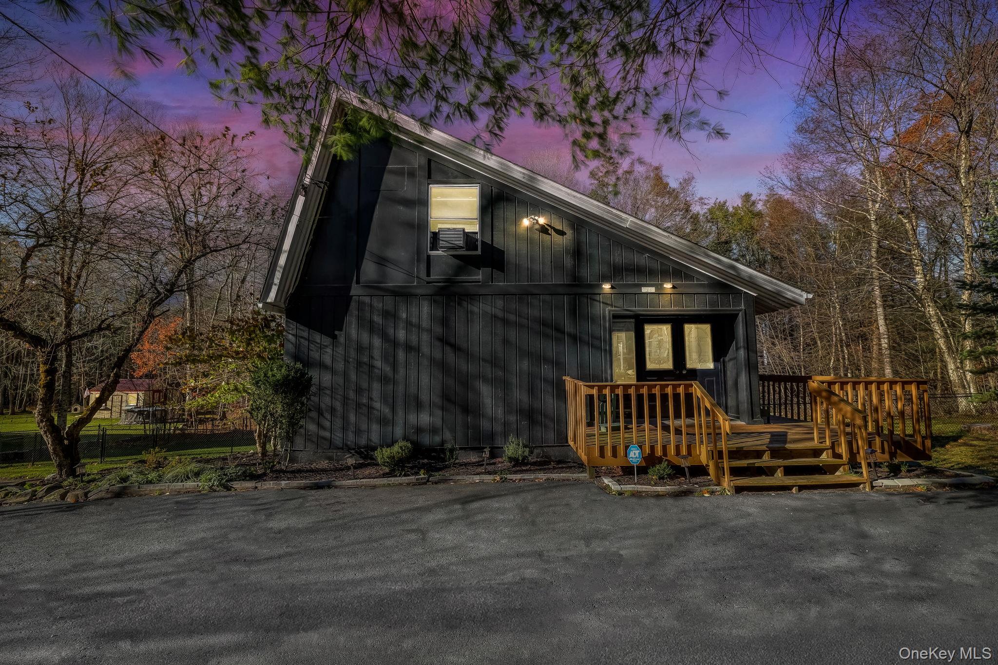 #1 photo, 24 Aspen Lane, Woodridge , NY 12789