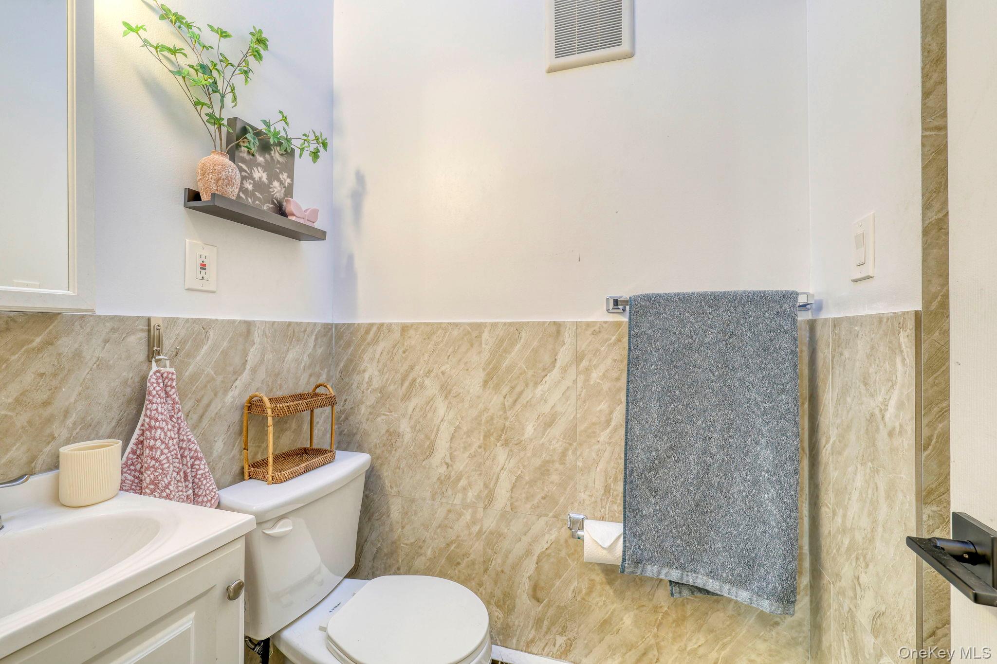 #17 photo, 24 Aspen Lane, Woodridge , NY 12789