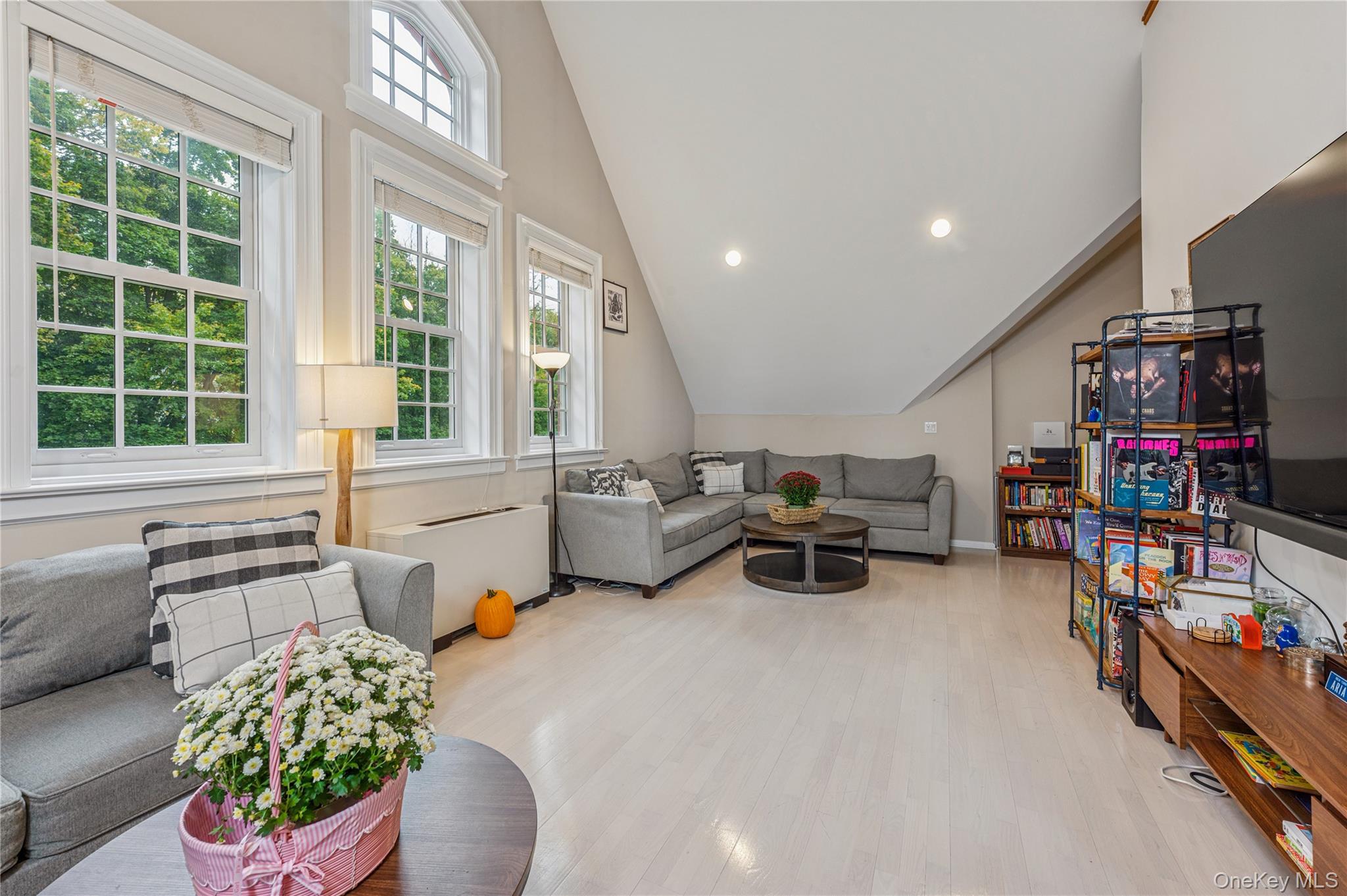 #3 photo, 18 N Broadway, Tarrytown , NY 10591