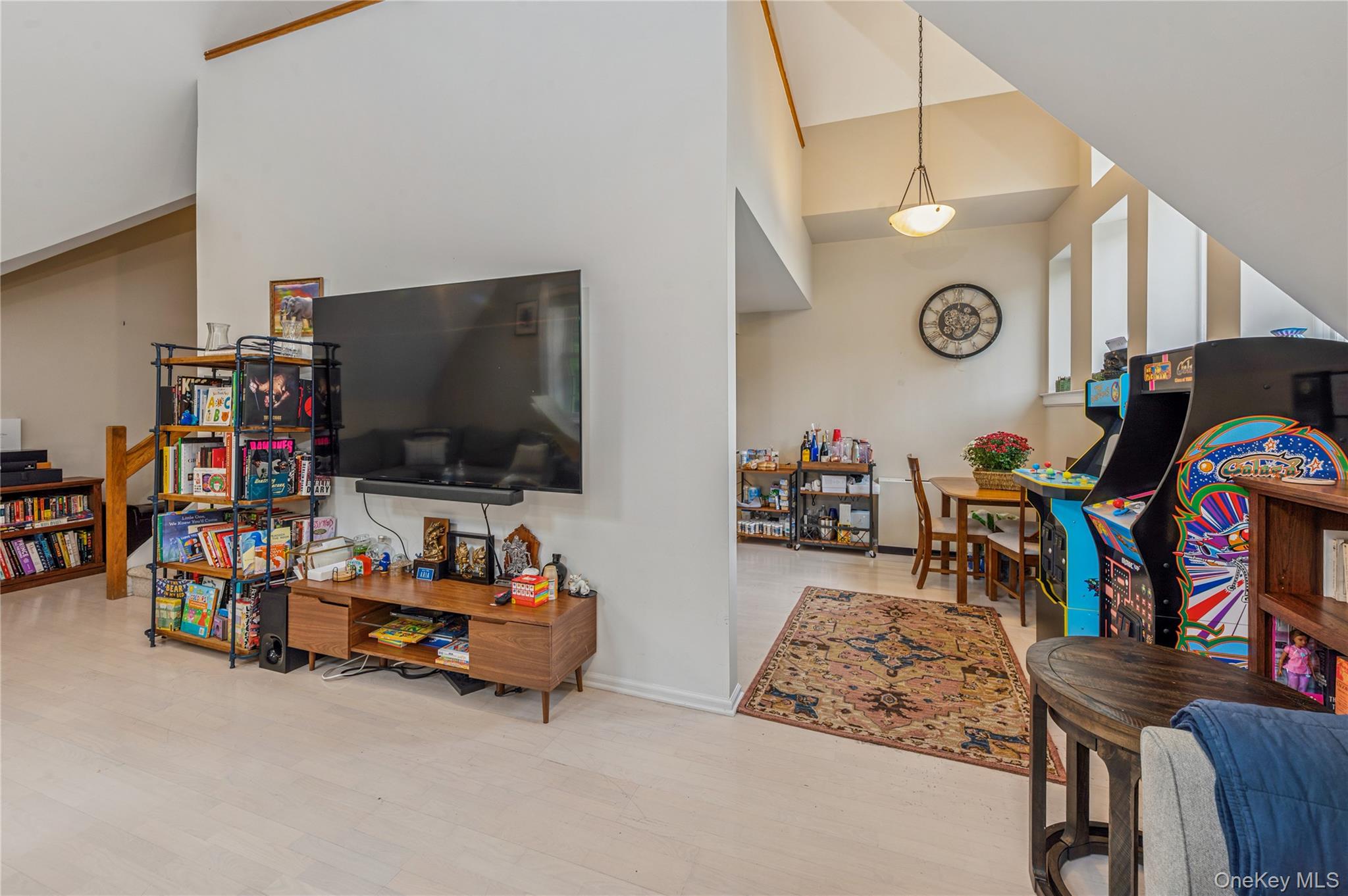 #4 photo, 18 N Broadway, Tarrytown , NY 10591