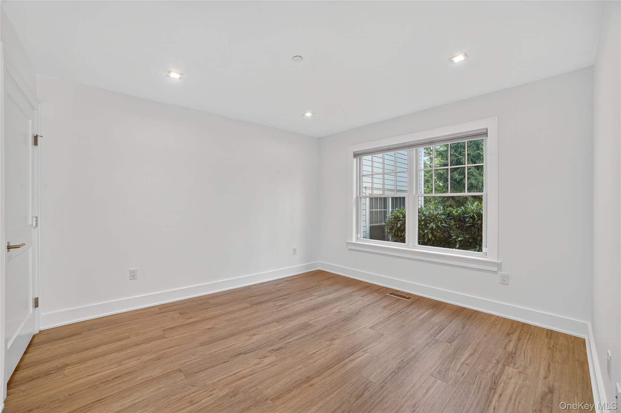 #11 photo, 470 Main Street, Armonk , NY 10504