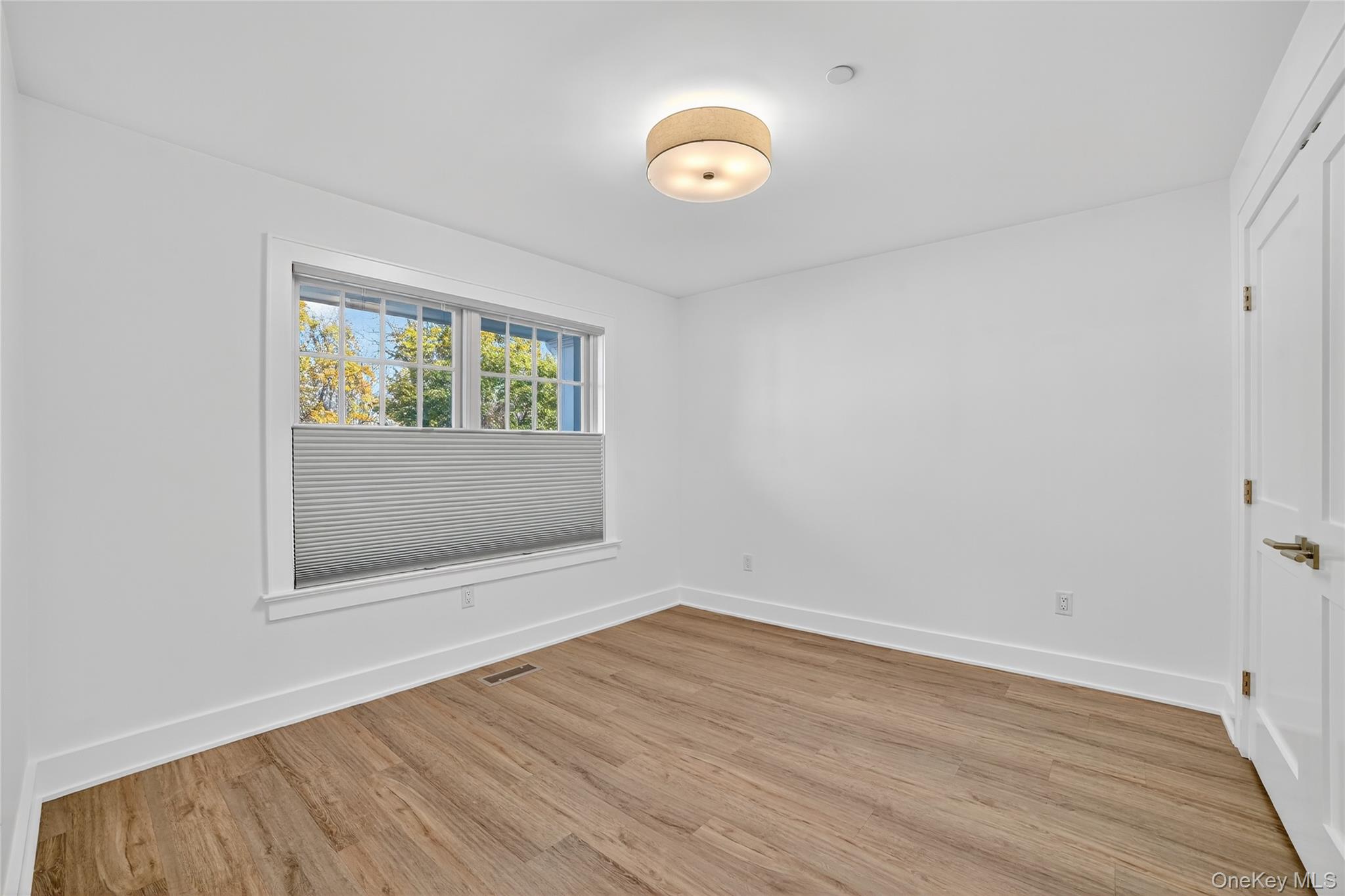 #13 photo, 470 Main Street, Armonk , NY 10504