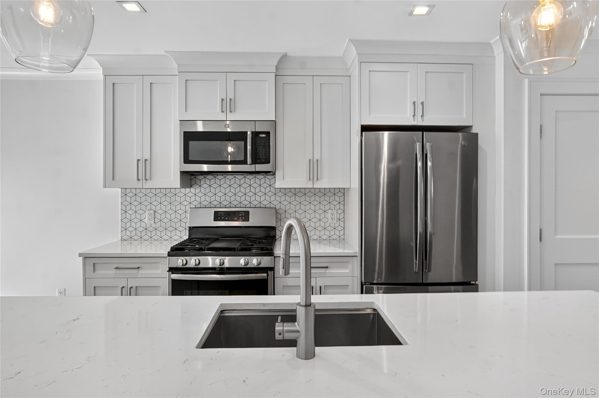 #7 photo, 470 Main Street, Armonk , NY 10504