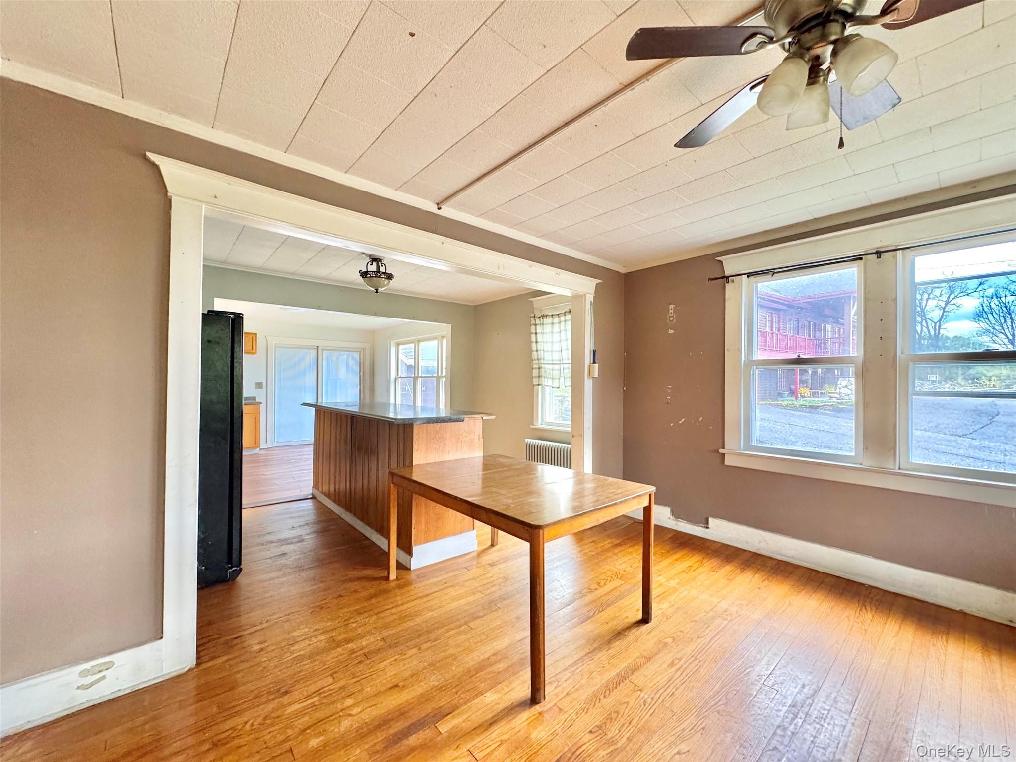 #9 photo, 8 Forest Hills Avenue, Catskill , NY 12414