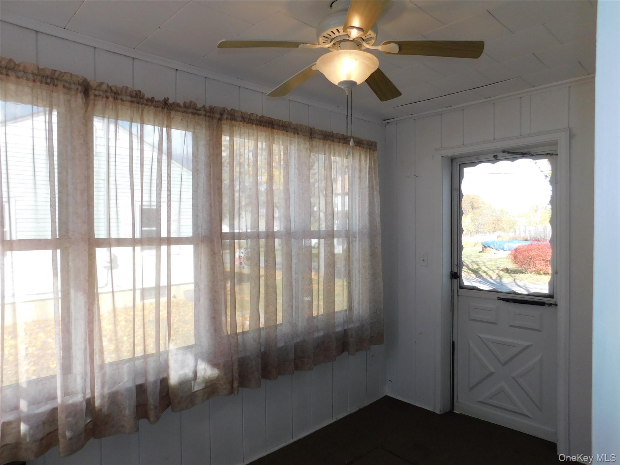 #11 photo, 15 Dewitt St, Ellenville , NY 12428