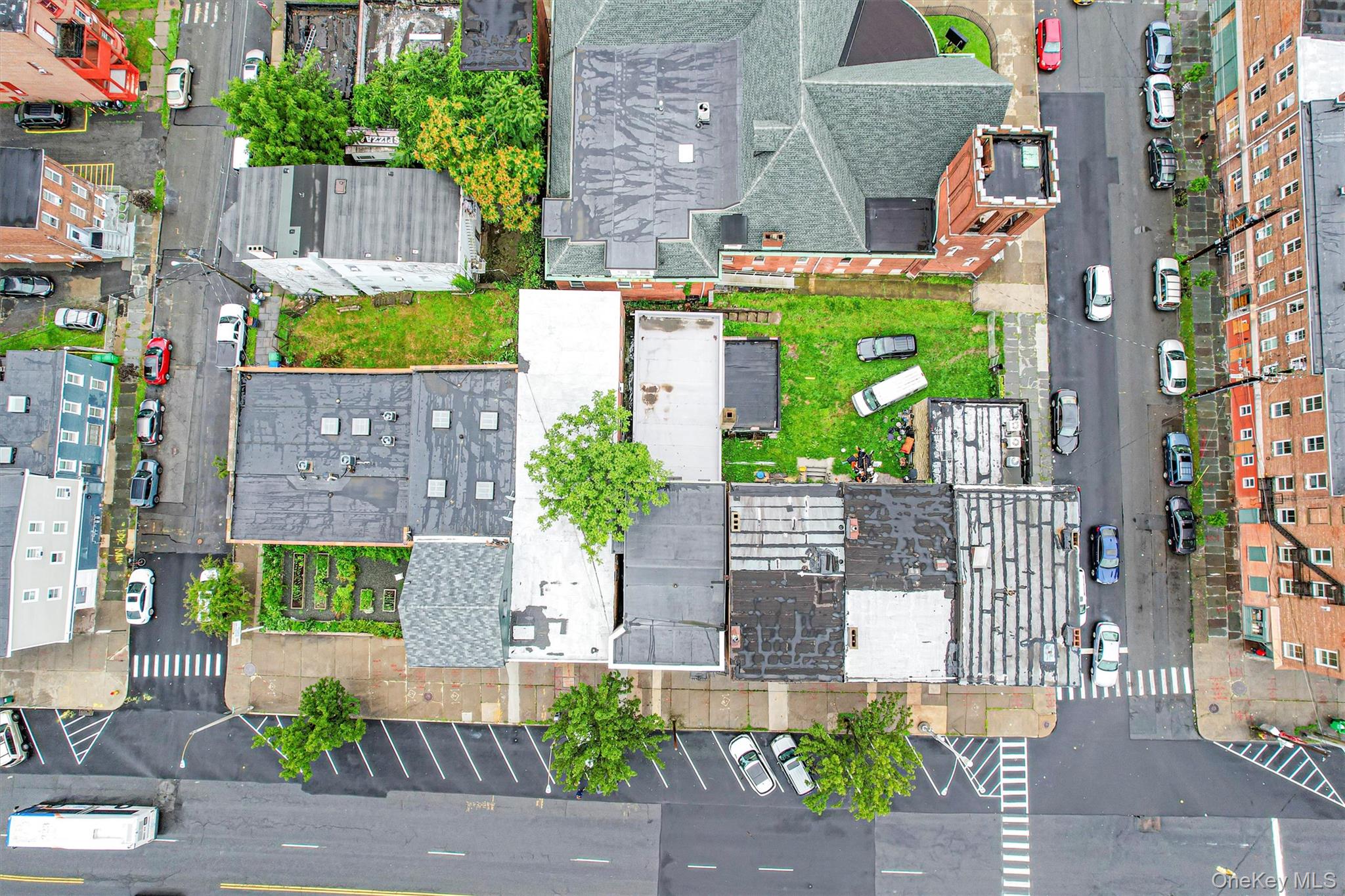 #20 photo, 185 Broadway, Newburgh , NY 12550