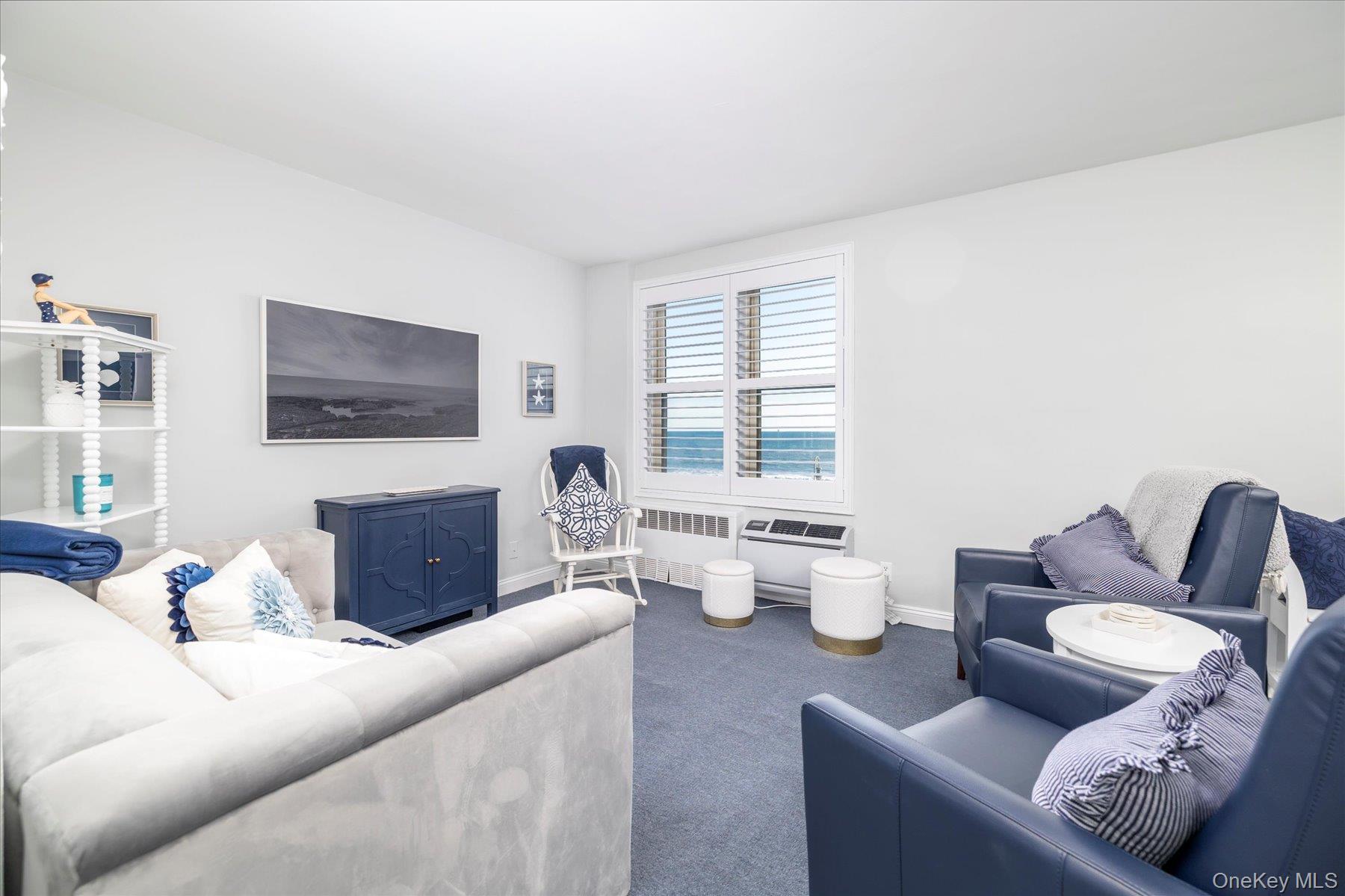 #4 photo, 560 Broadway, Long Beach , NY 11561