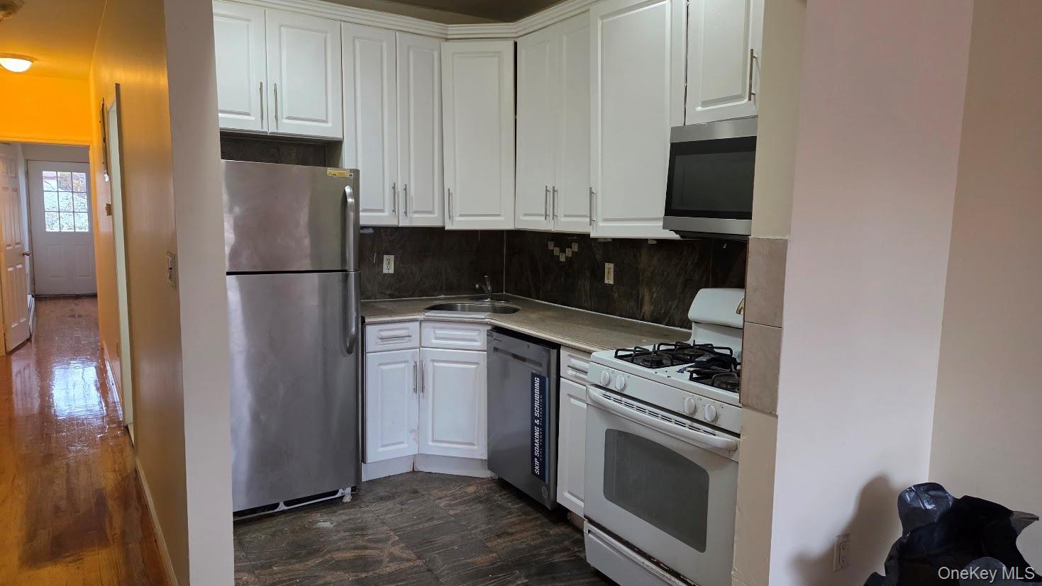 #6 photo, 17511 90th Avenue, Jamaica , NY 11432