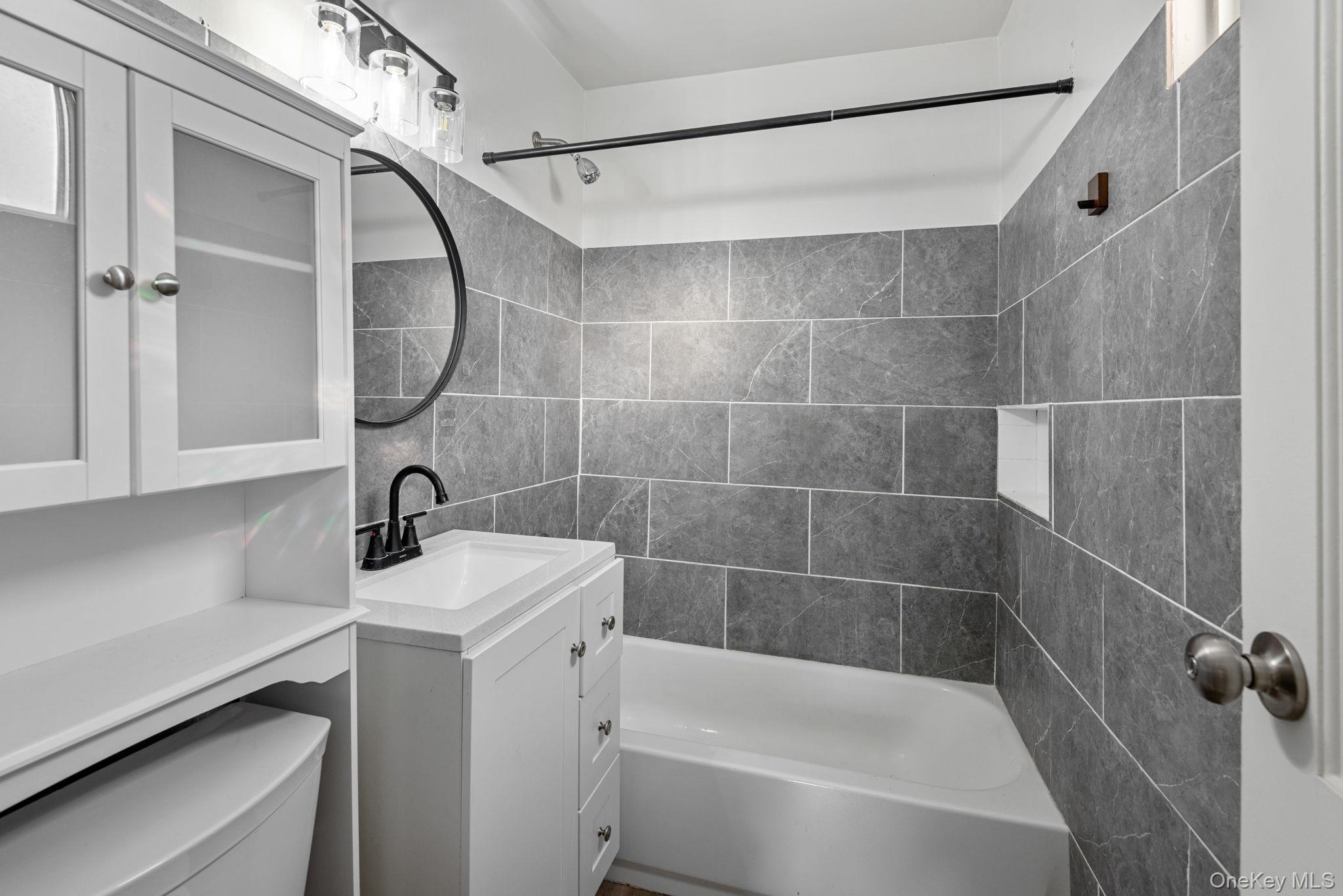 #15 photo, 28 Woodland Drive, Kings Park , NY 11754