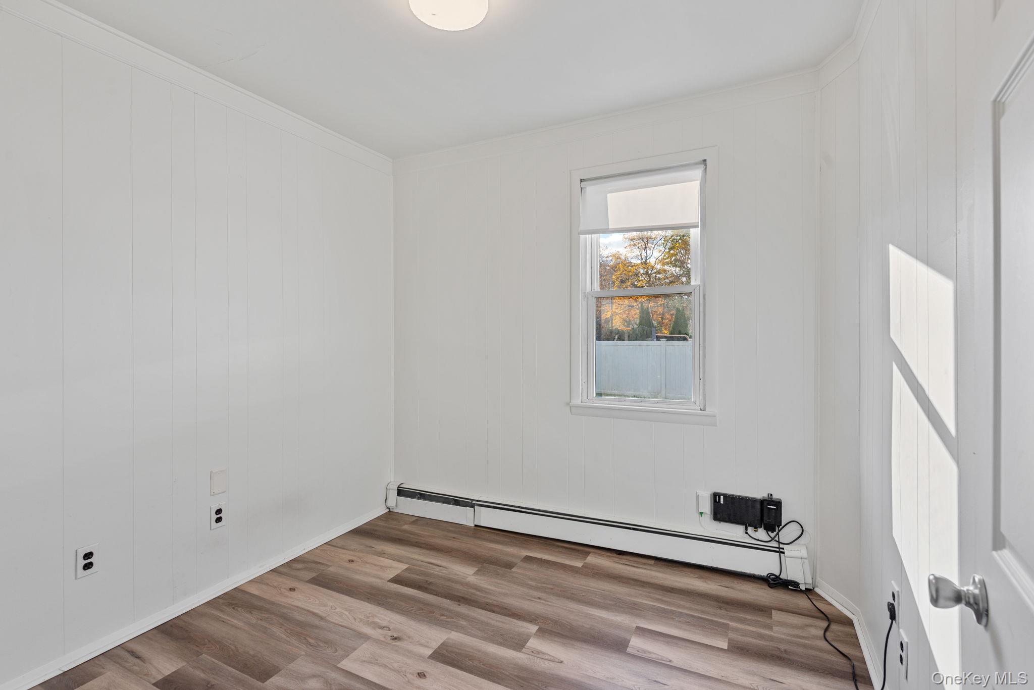 #19 photo, 28 Woodland Drive, Kings Park , NY 11754