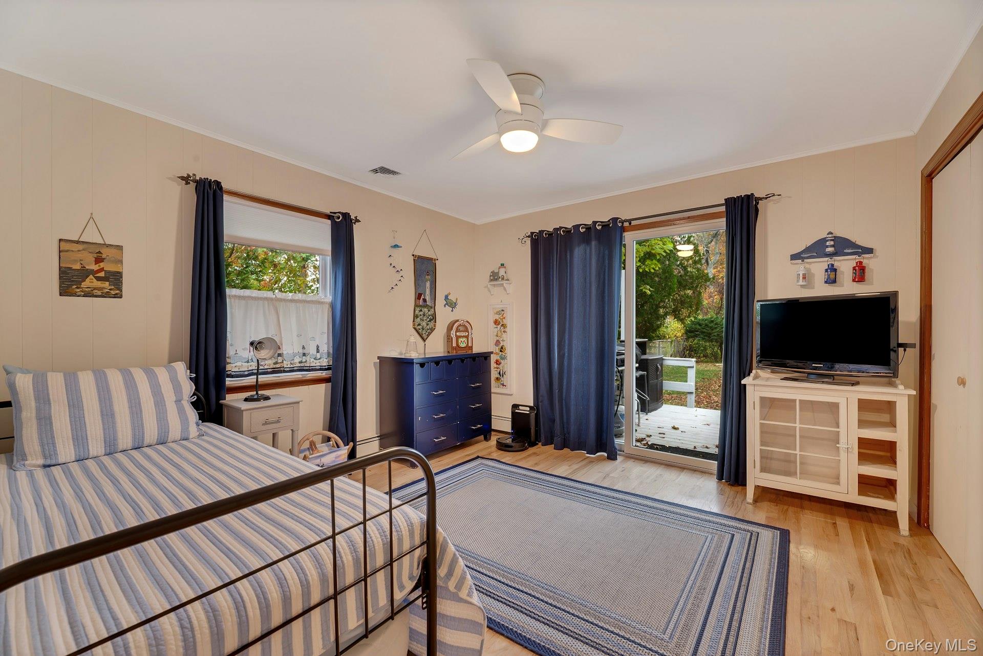 #15 photo, 210 3rd Street, Laurel , NY 11948