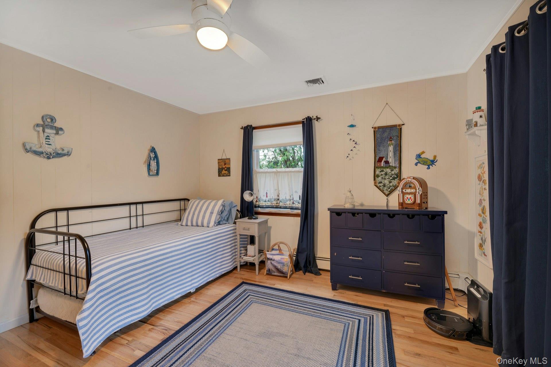 #16 photo, 210 3rd Street, Laurel , NY 11948