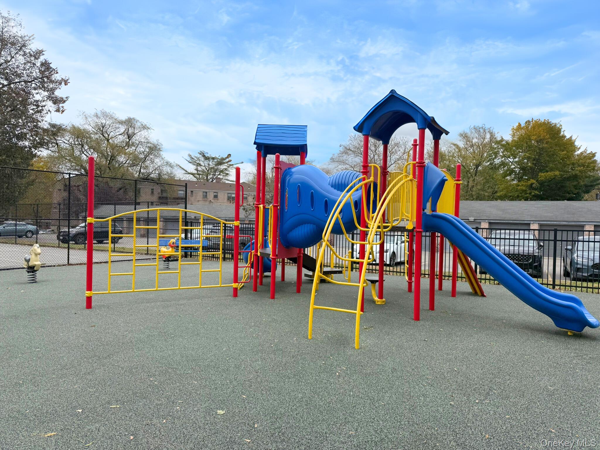 #13 photo, 5 Terrace Circle, Great Neck , NY 11021