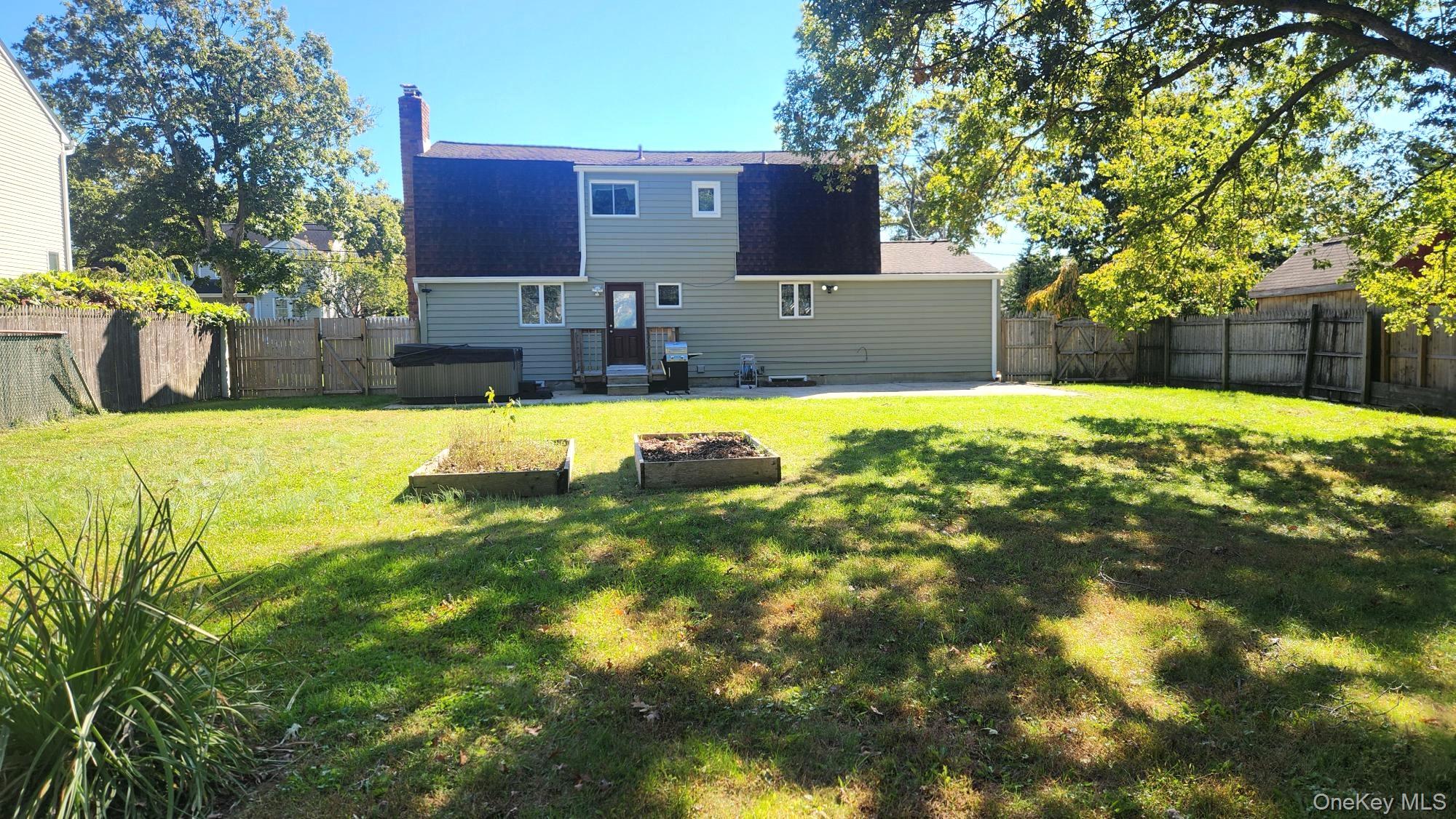 #19 photo, 439 Southport Street, Ronkonkoma , NY 11779