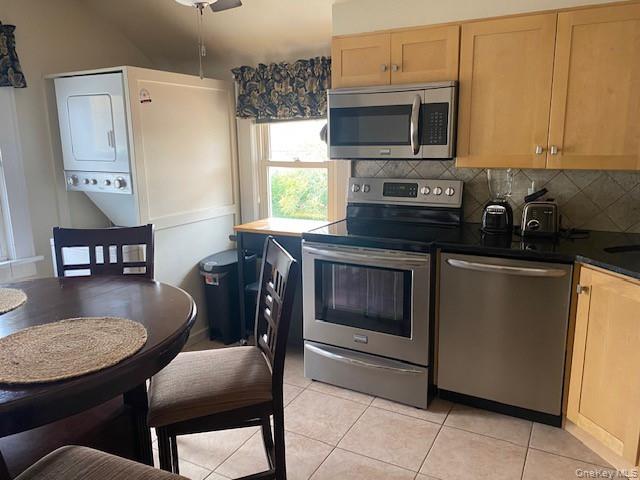 #3 photo, 994 Pacific Street, Baldwin , NY 11510