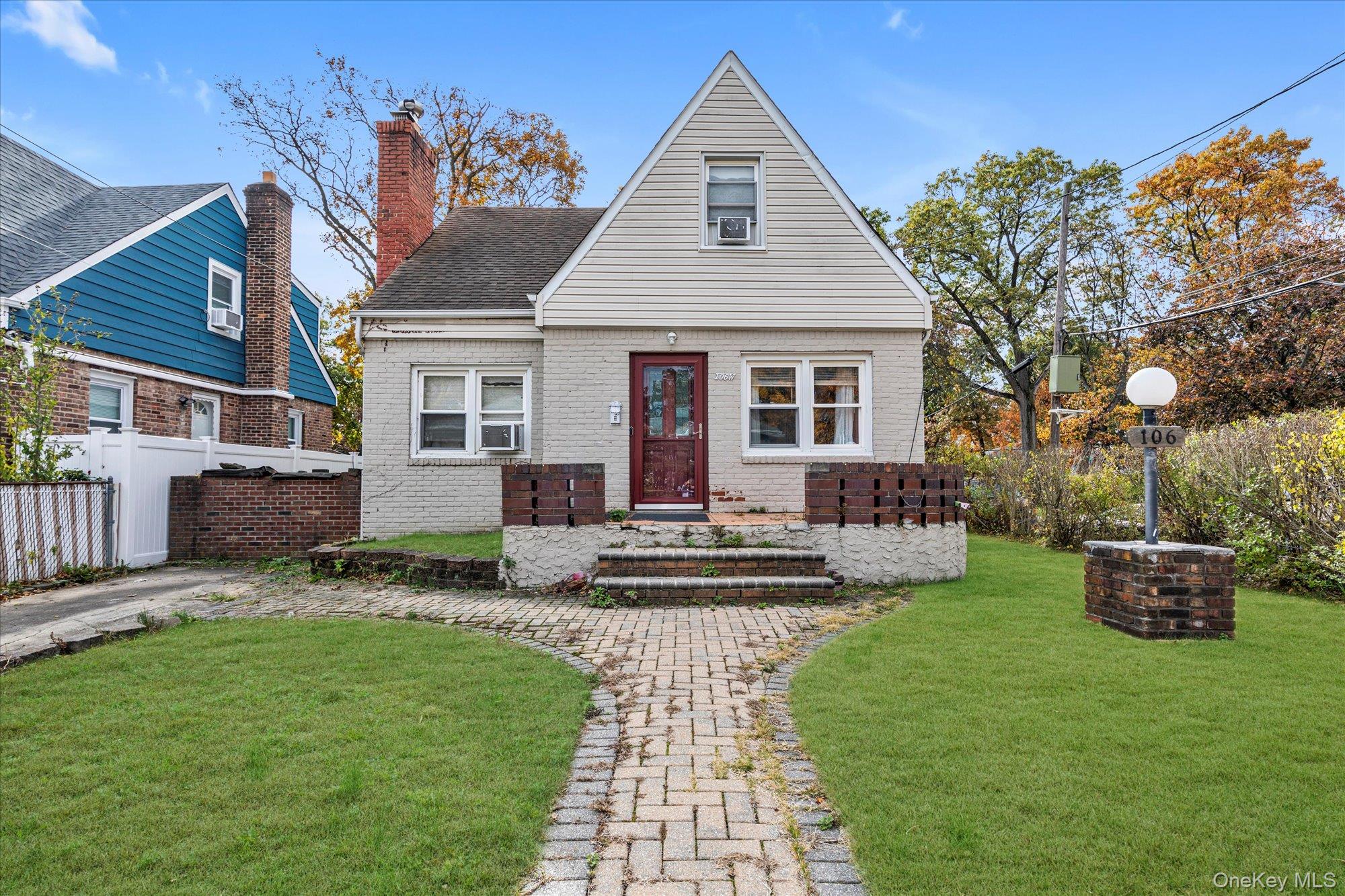 #1 photo, 106 W Marshall Street, Hempstead , NY 11550