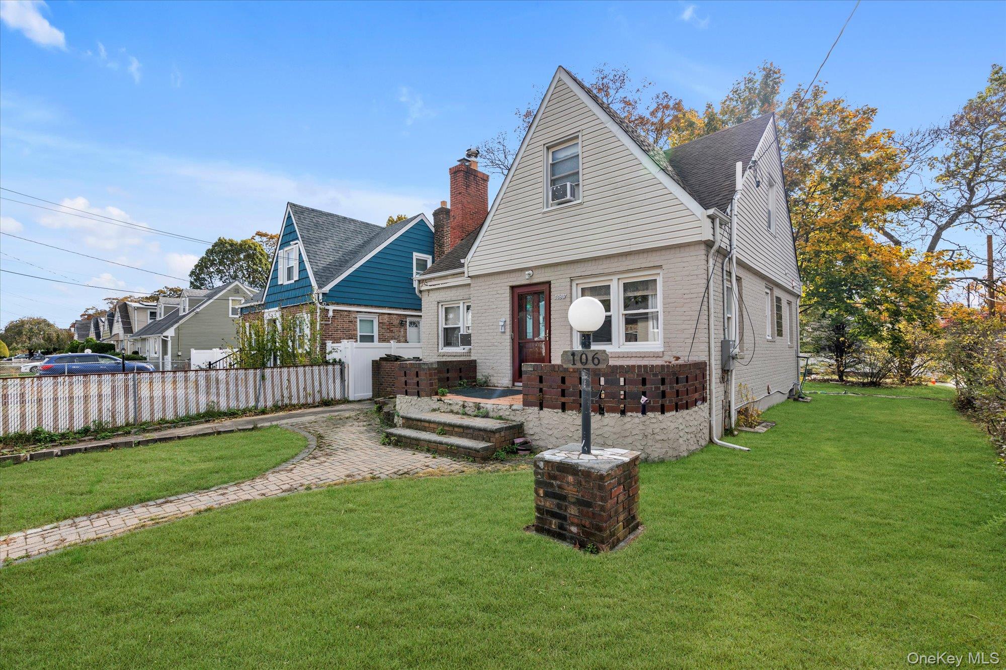 #11 photo, 106 W Marshall Street, Hempstead , NY 11550