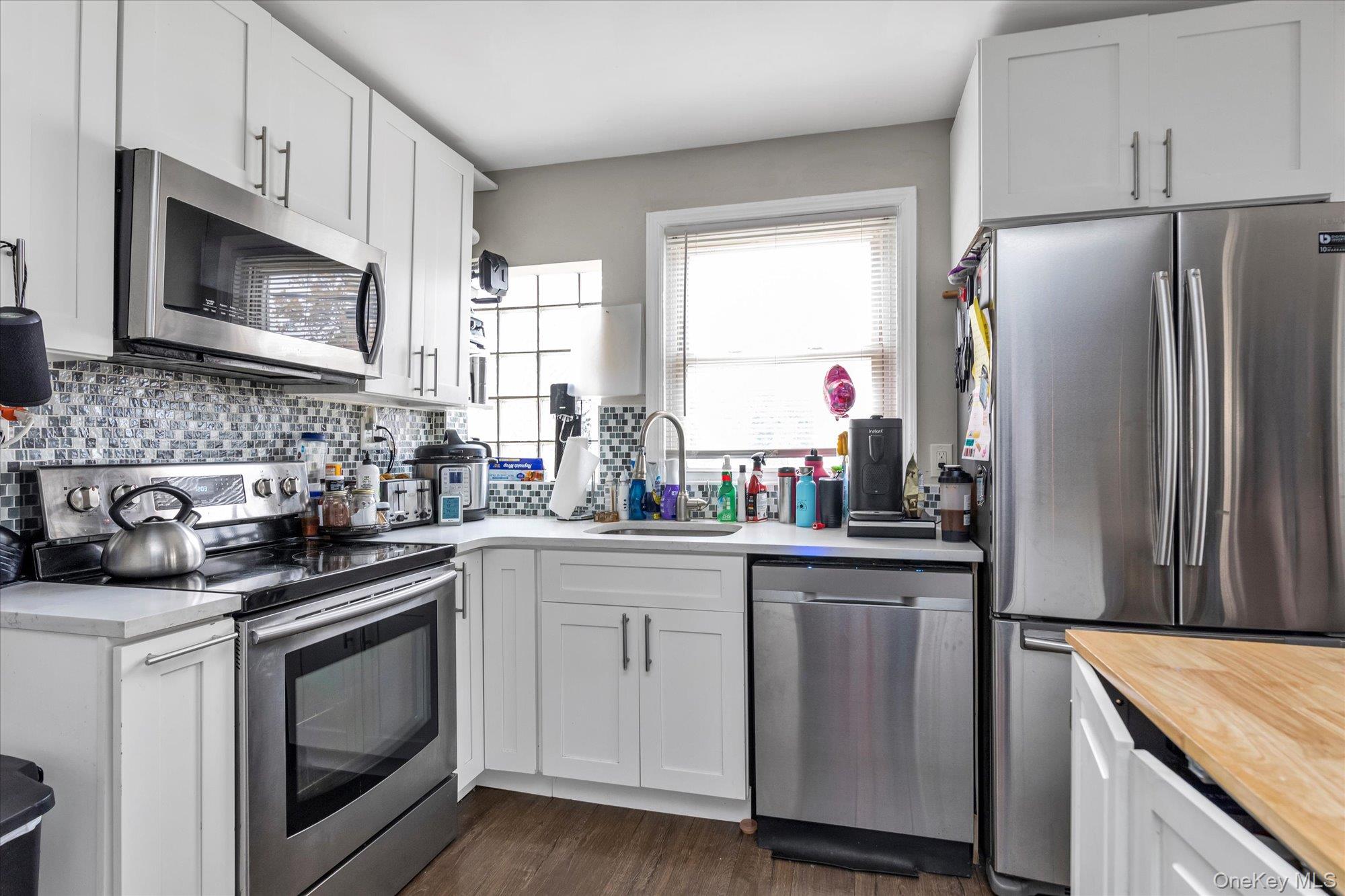 #3 photo, 106 W Marshall Street, Hempstead , NY 11550