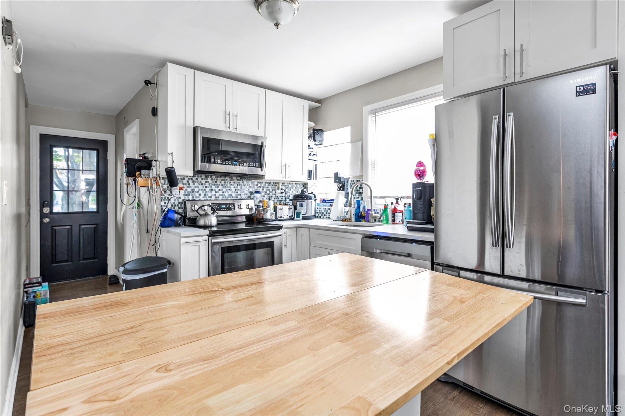 #4 photo, 106 W Marshall Street, Hempstead , NY 11550