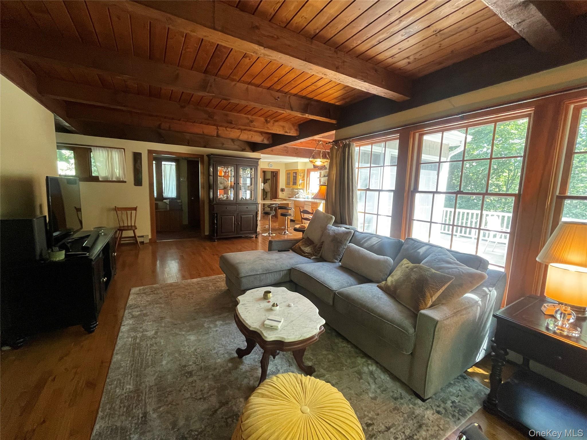 #12 photo, 106 Laurel Lane, Port Jefferson , NY 11777