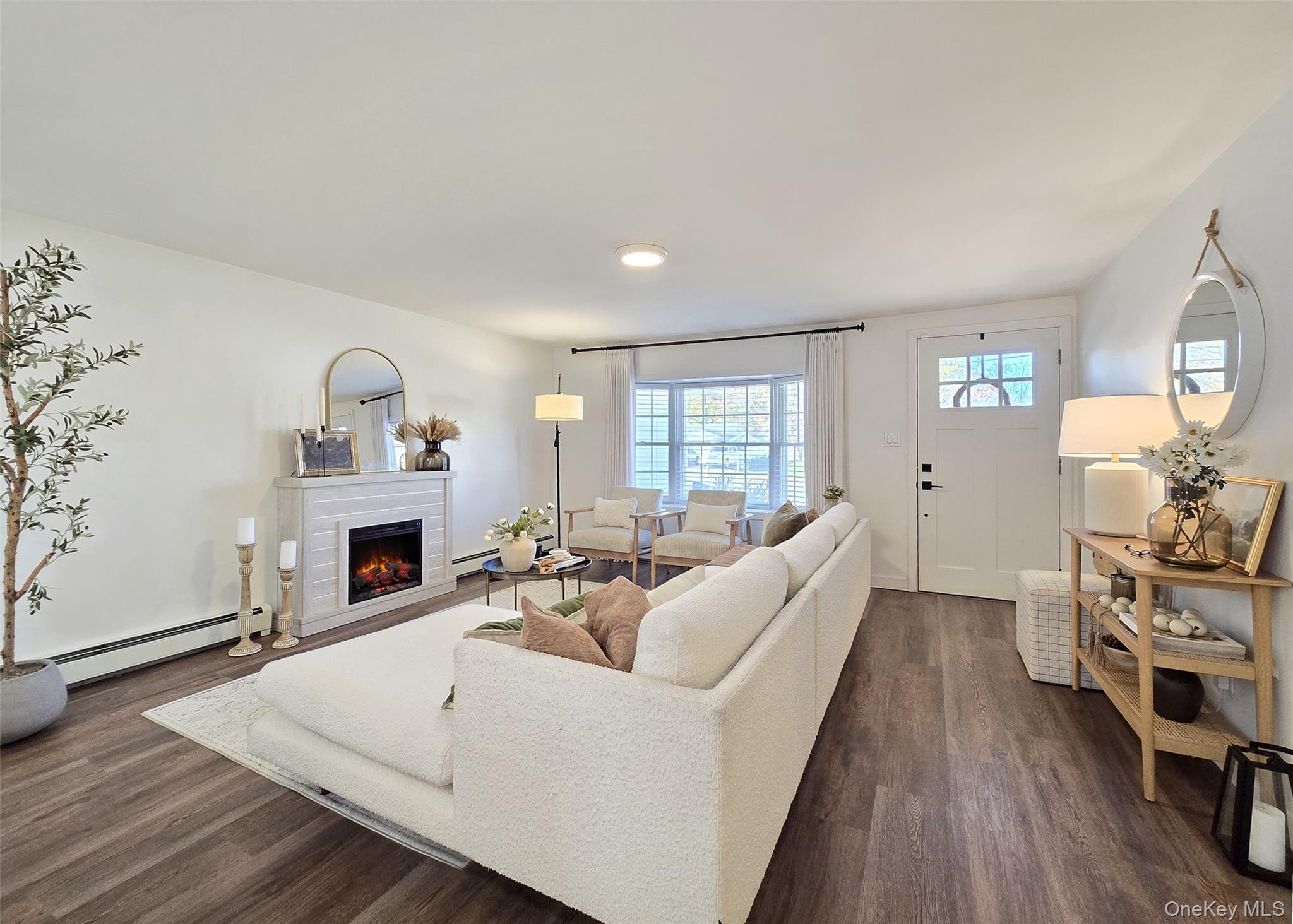 #2 photo, 45 Rose Place, Selden , NY 11784