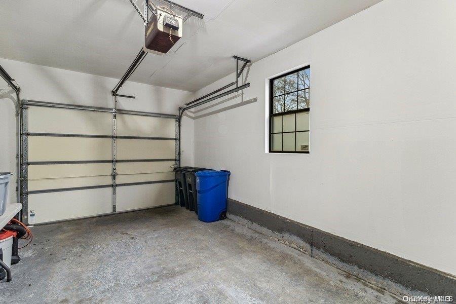 #19 photo, 22 Knolls Drive, Stony Brook , NY 11790