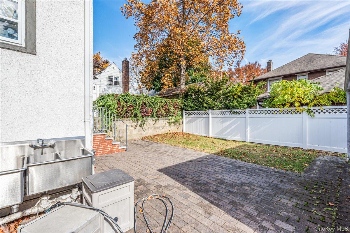 #4 photo, 4211 208th Street, Bayside , NY 11361