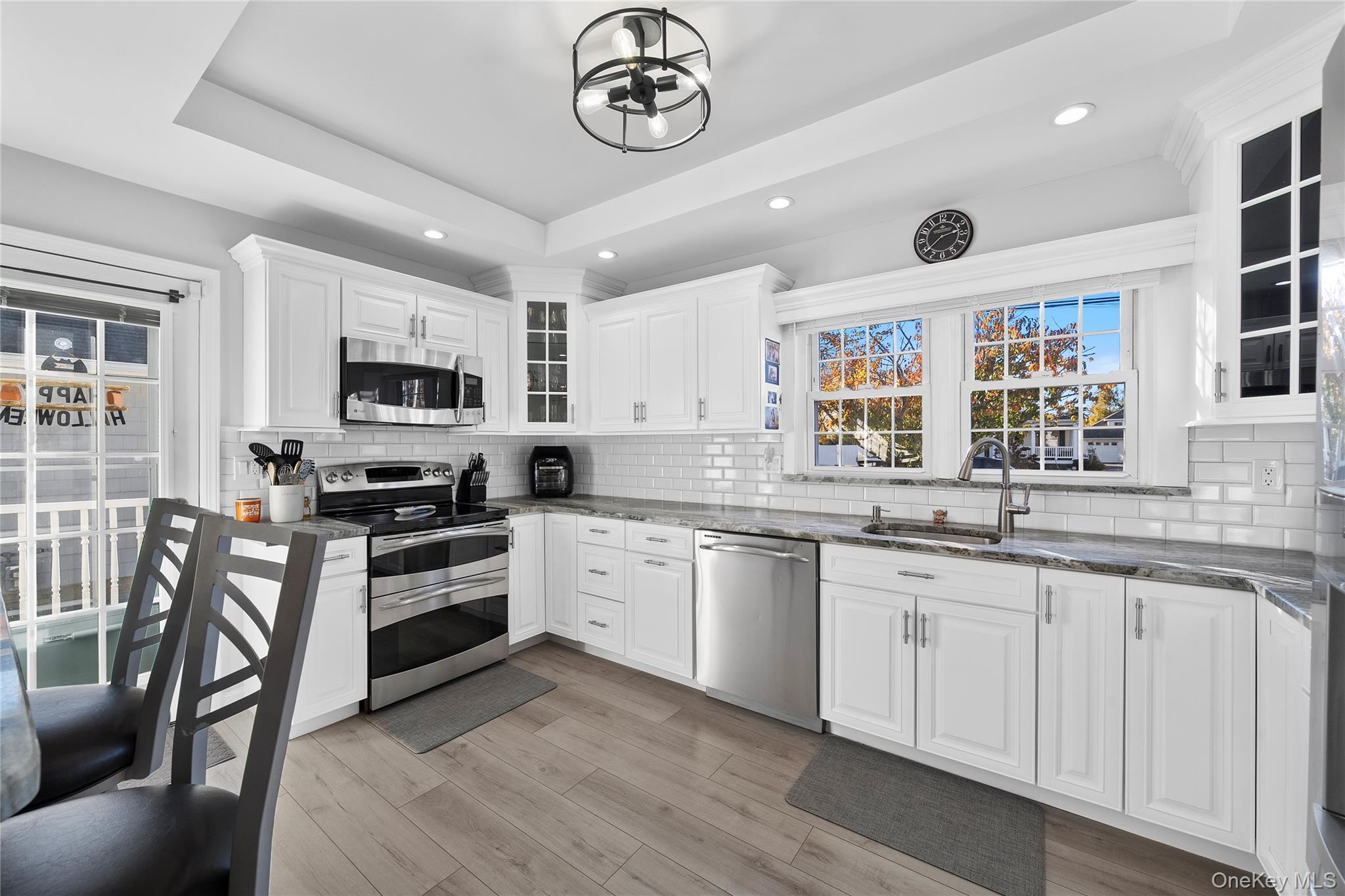 #14 photo, 160 Grand Central Avenue, Amityville , NY 11701