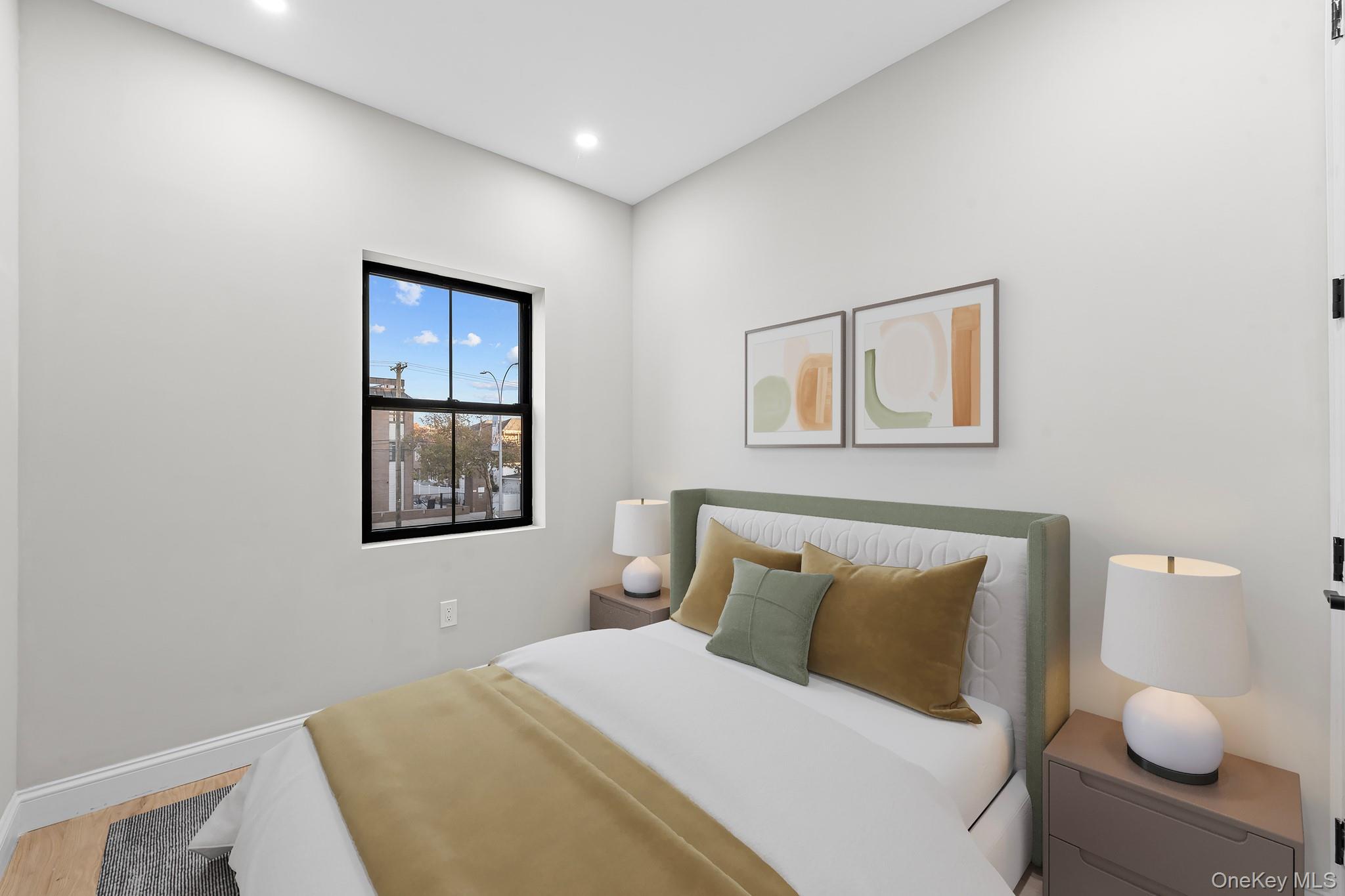 #8 photo, 8060 164th Street, Hillcrest (Queens) , NY 11432