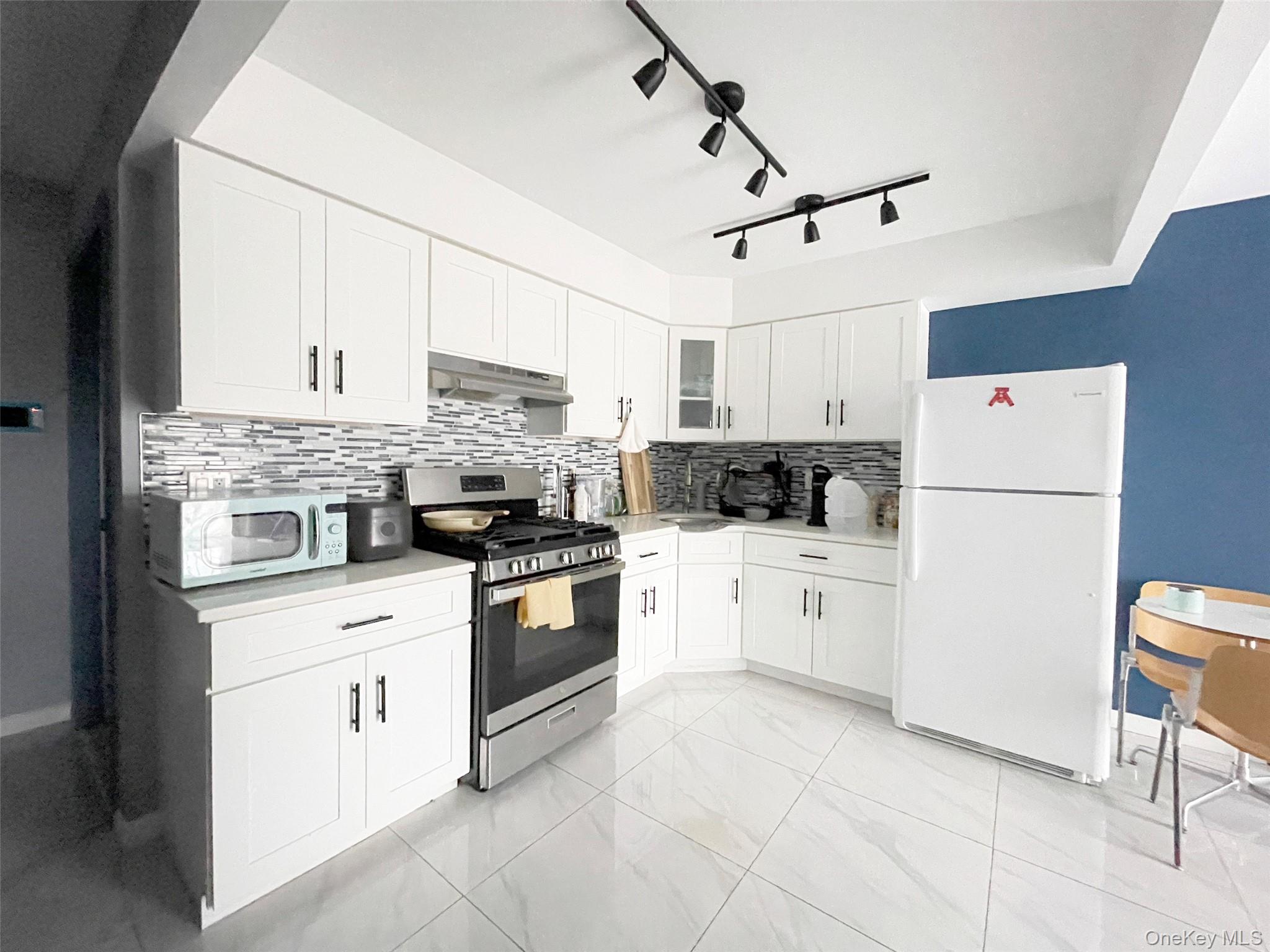 #5 photo, 132-16 Maple Avenue, Flushing , NY 11355