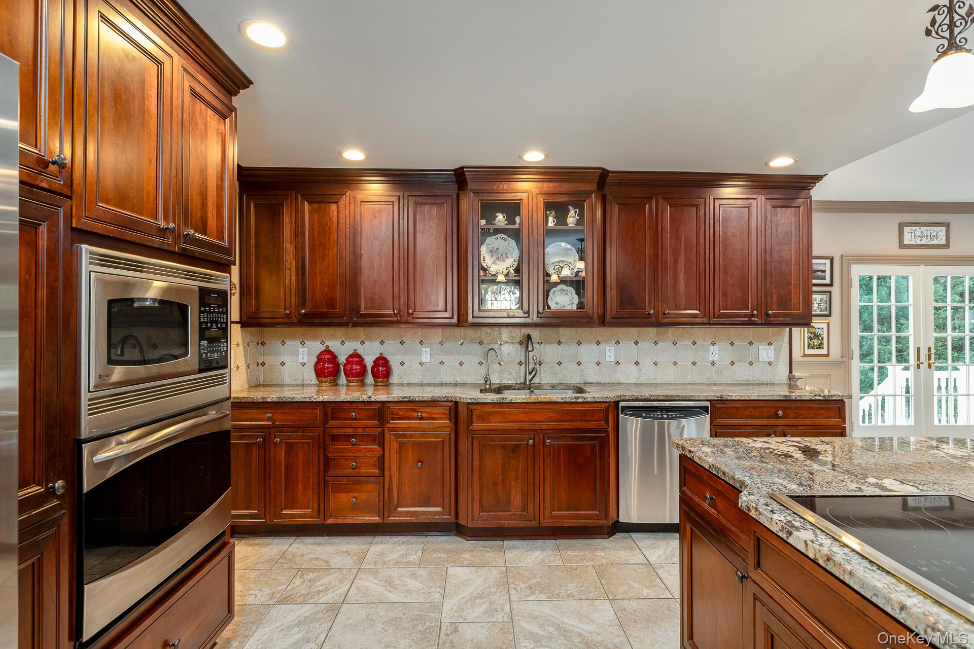 #7 photo, 190 Northern Boulevard, Saint James , NY 11780