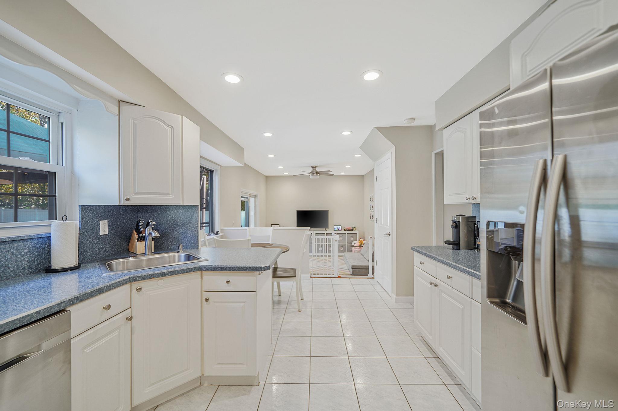 #13 photo, 11 Joyce Drive, Hauppauge , NY 11788