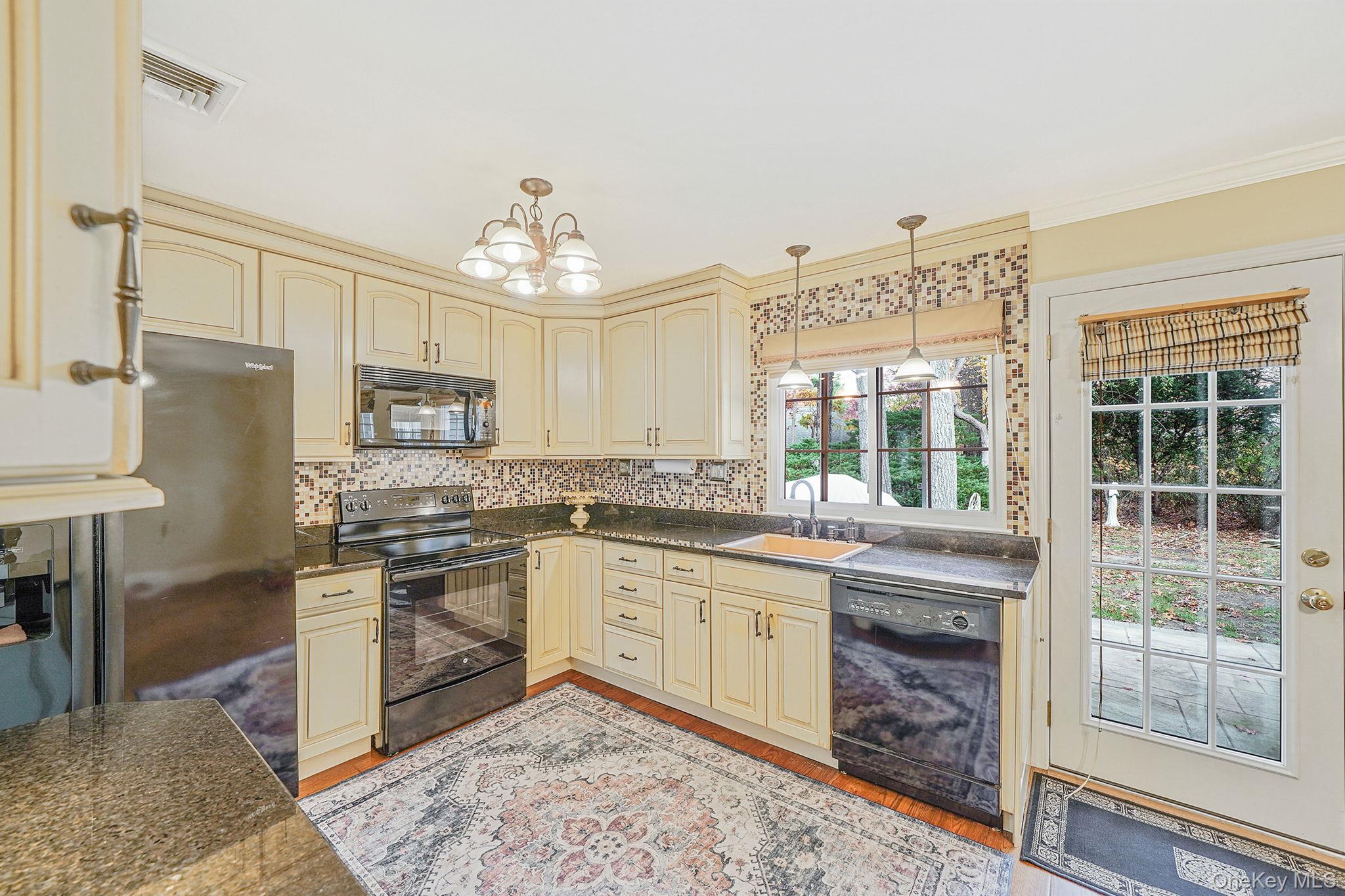 #14 photo, 202 Belfast Lane, Ridge , NY 11961