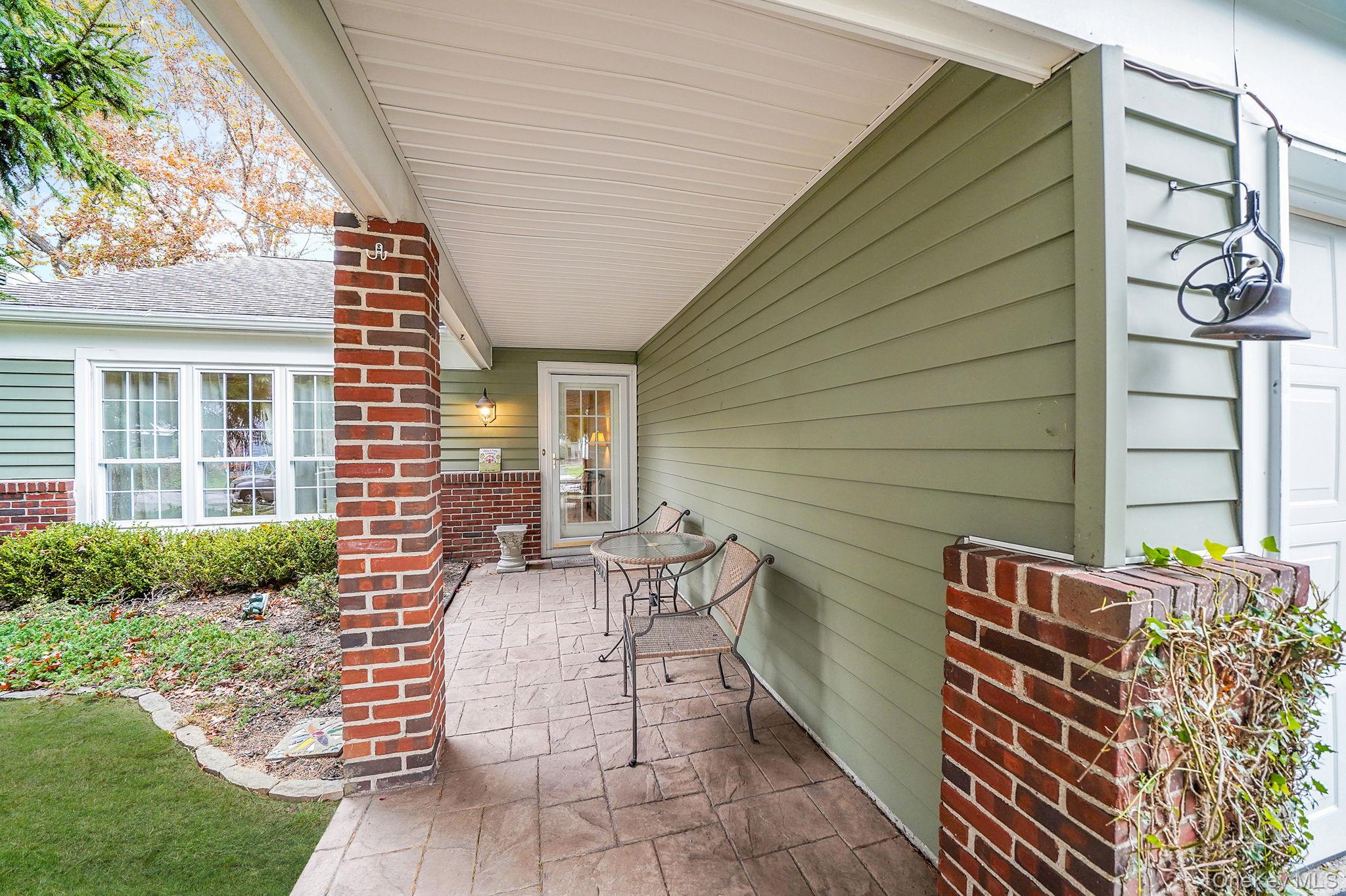 #3 photo, 202 Belfast Lane, Ridge , NY 11961