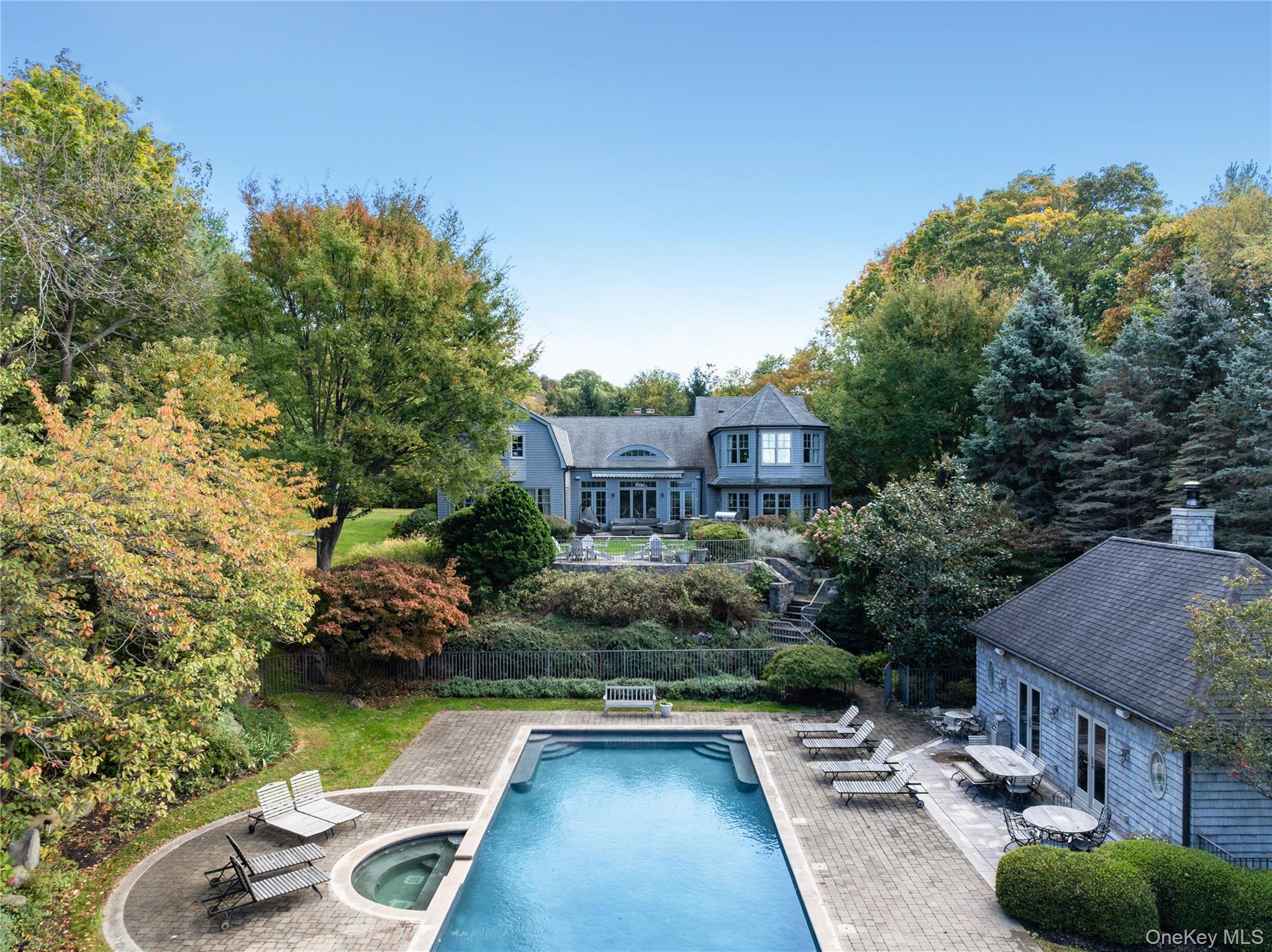 #4 photo, 25 Soundview Lane, Sands Point , NY 11050