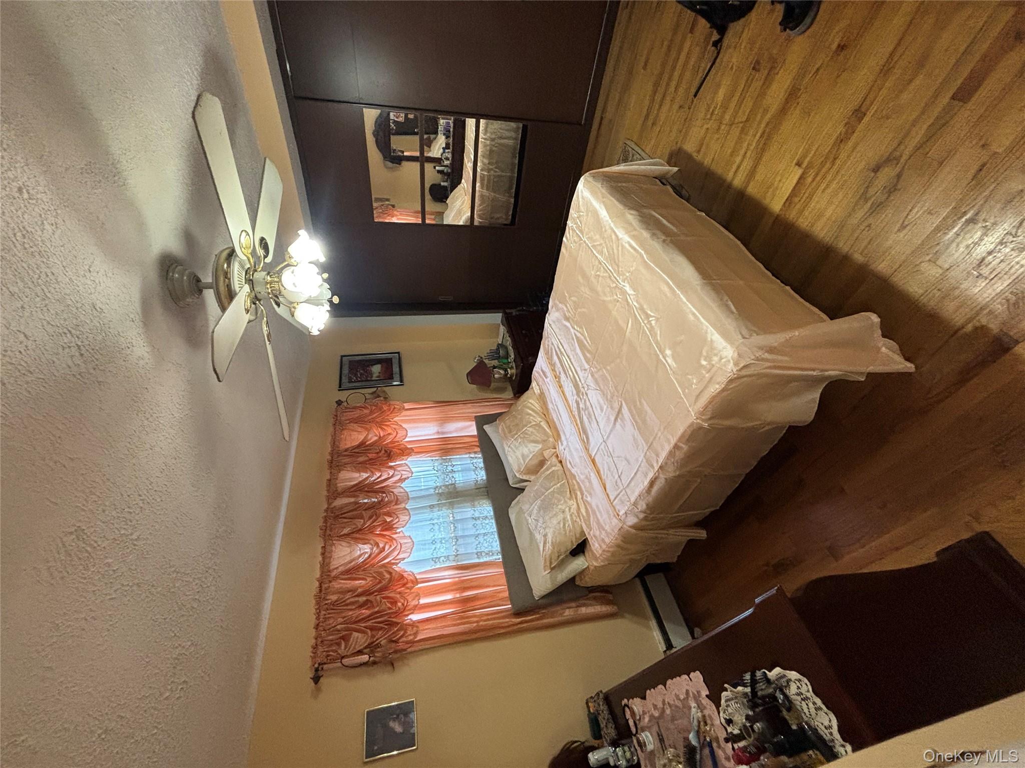 #11 photo, 188-31 Jordan Avenue, Saint Albans , NY 11412