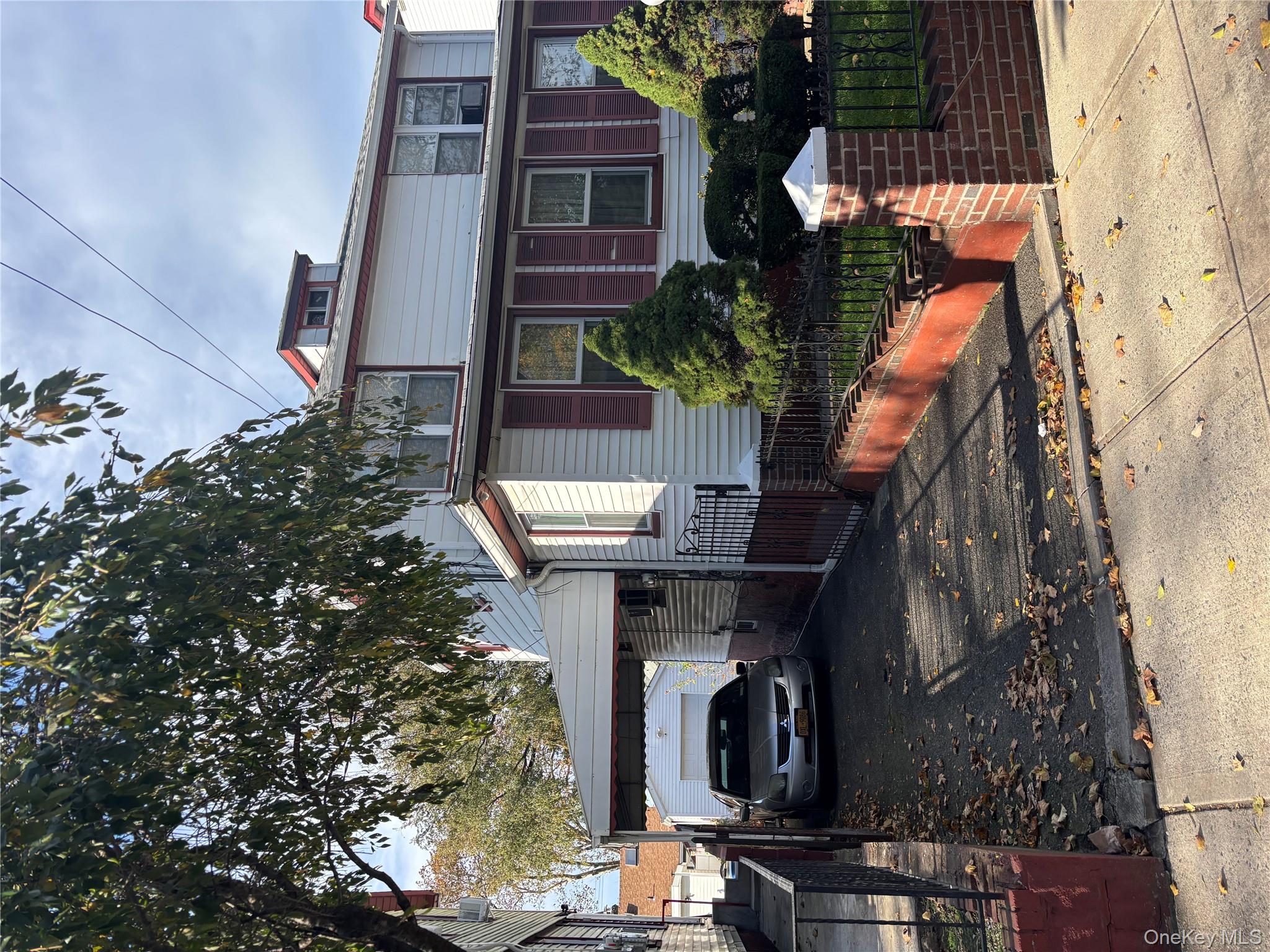 #2 photo, 188-31 Jordan Avenue, Saint Albans , NY 11412