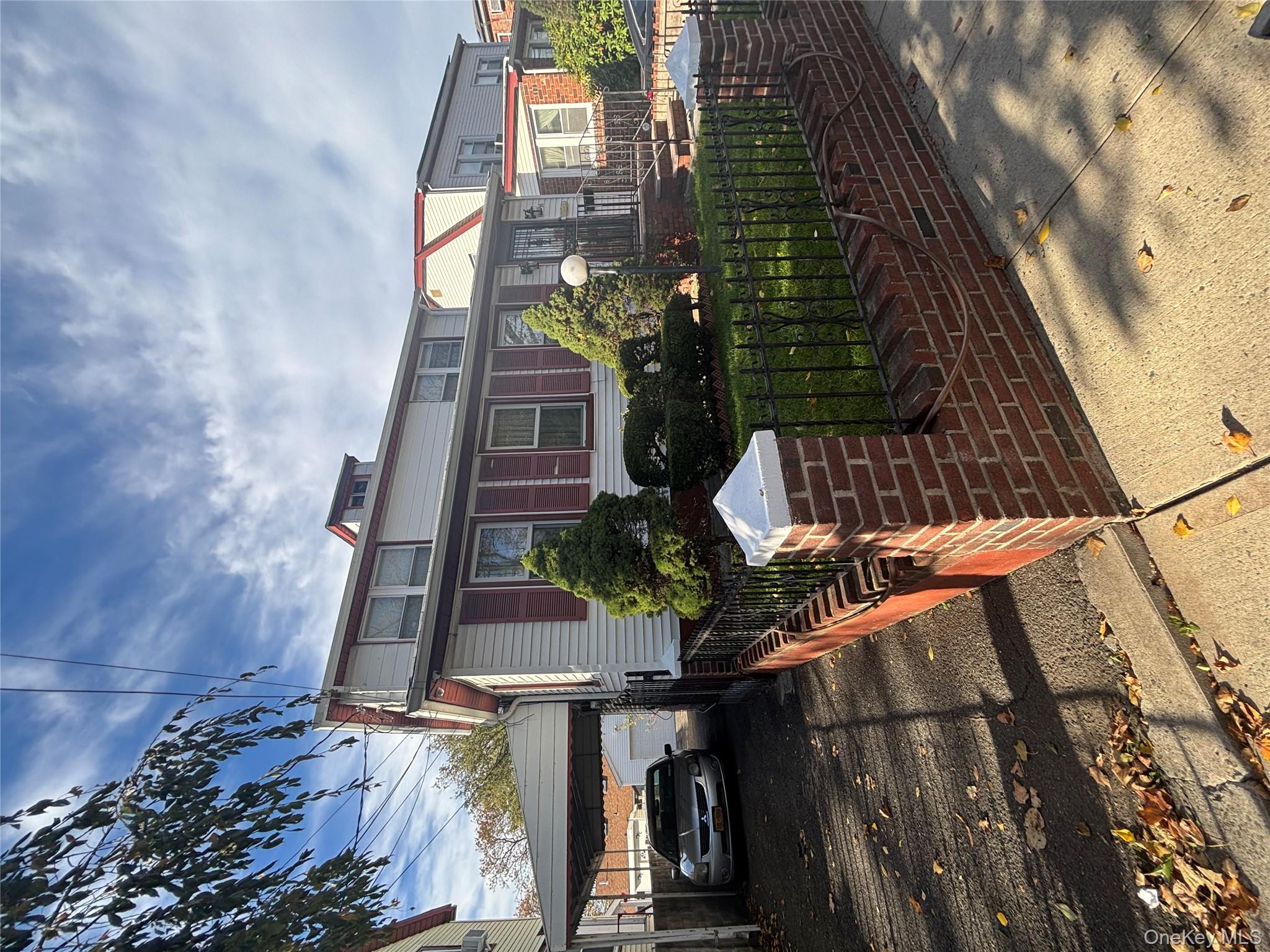 #4 photo, 188-31 Jordan Avenue, Saint Albans , NY 11412